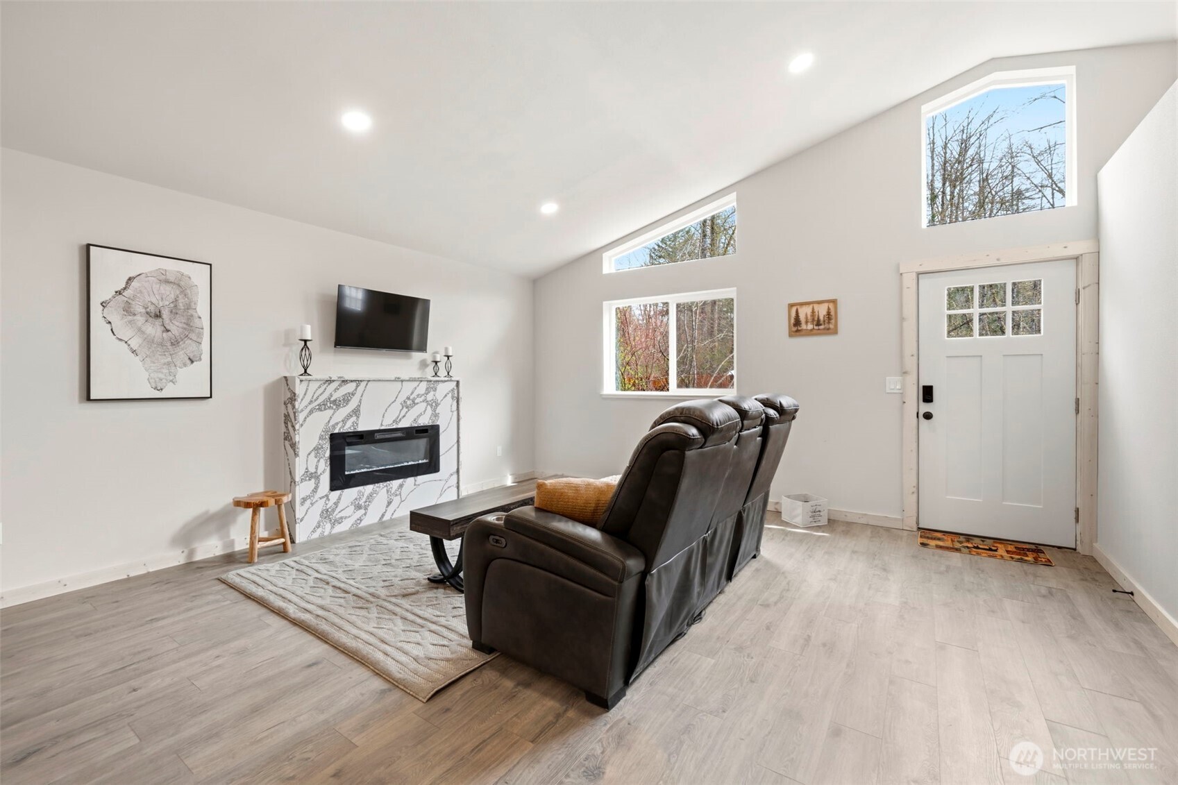 196 Skate Creek Road N, Eatonville, WA 98304