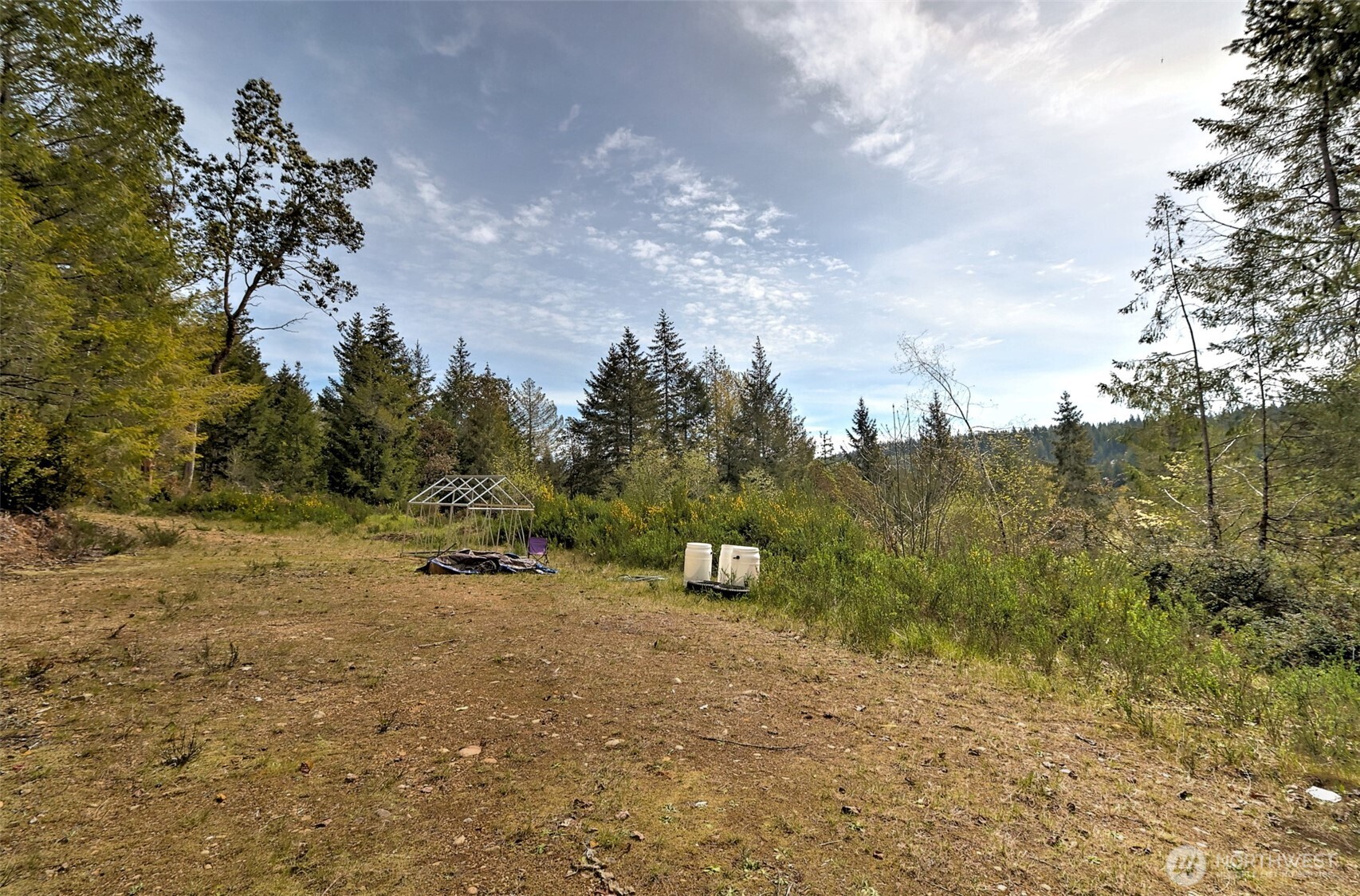 100 E Skyview Drive , Union, WA 98592