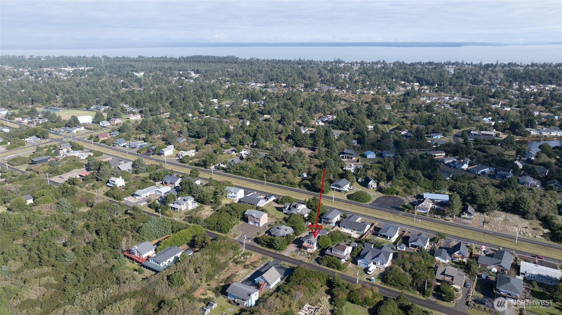 544 Sand Dune Avenue SW, Ocean Shores, WA 98569