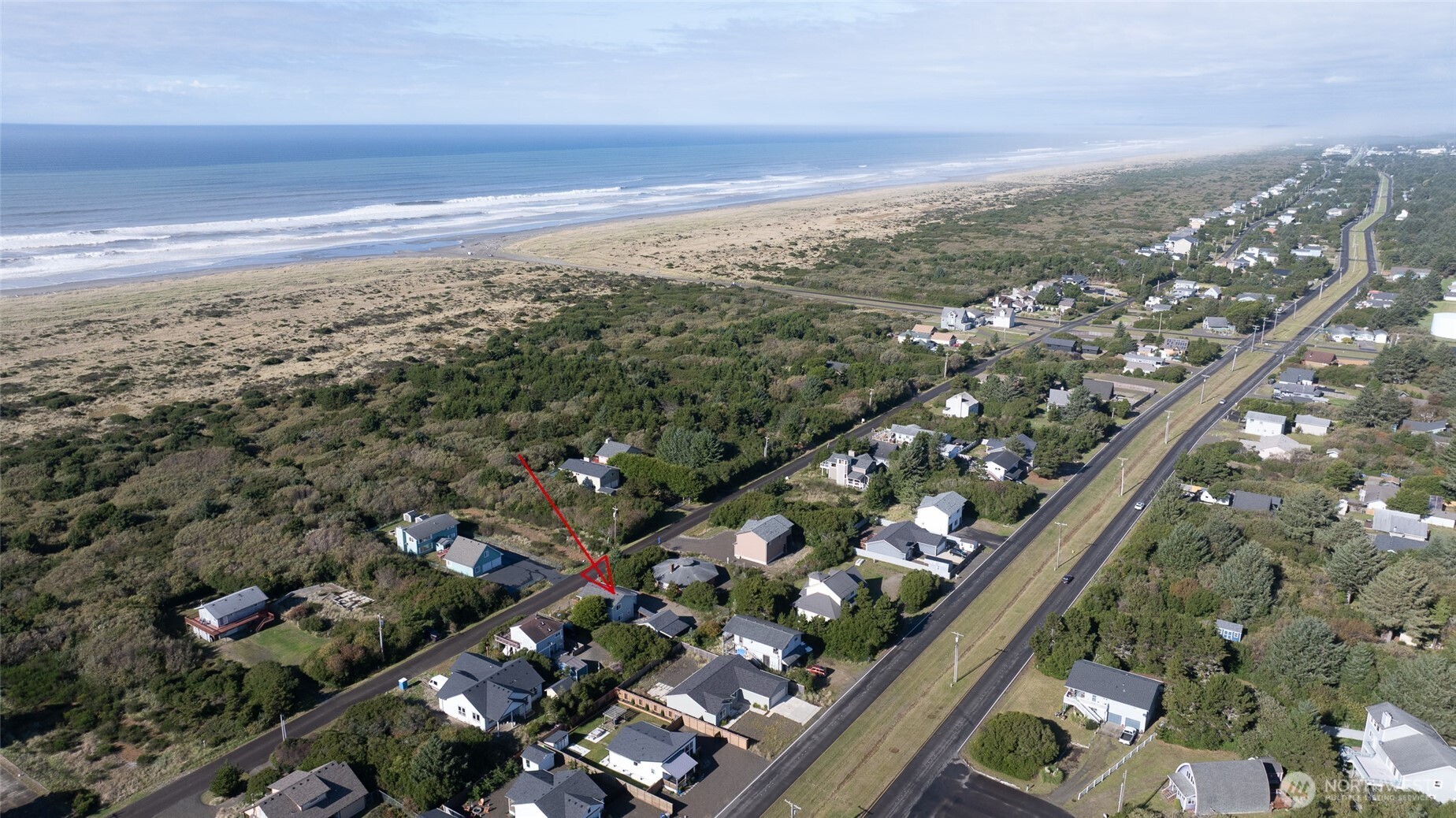 544 Sand Dune Avenue SW, Ocean Shores, WA 98569