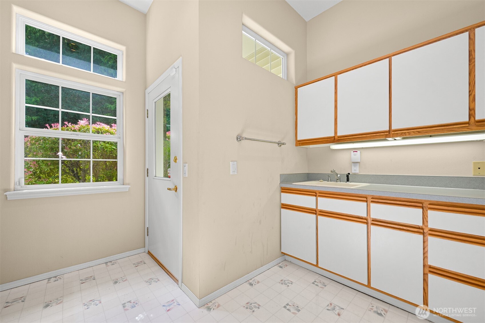 2651 Lake Whatcom Boulevard , Bellingham, WA 98229