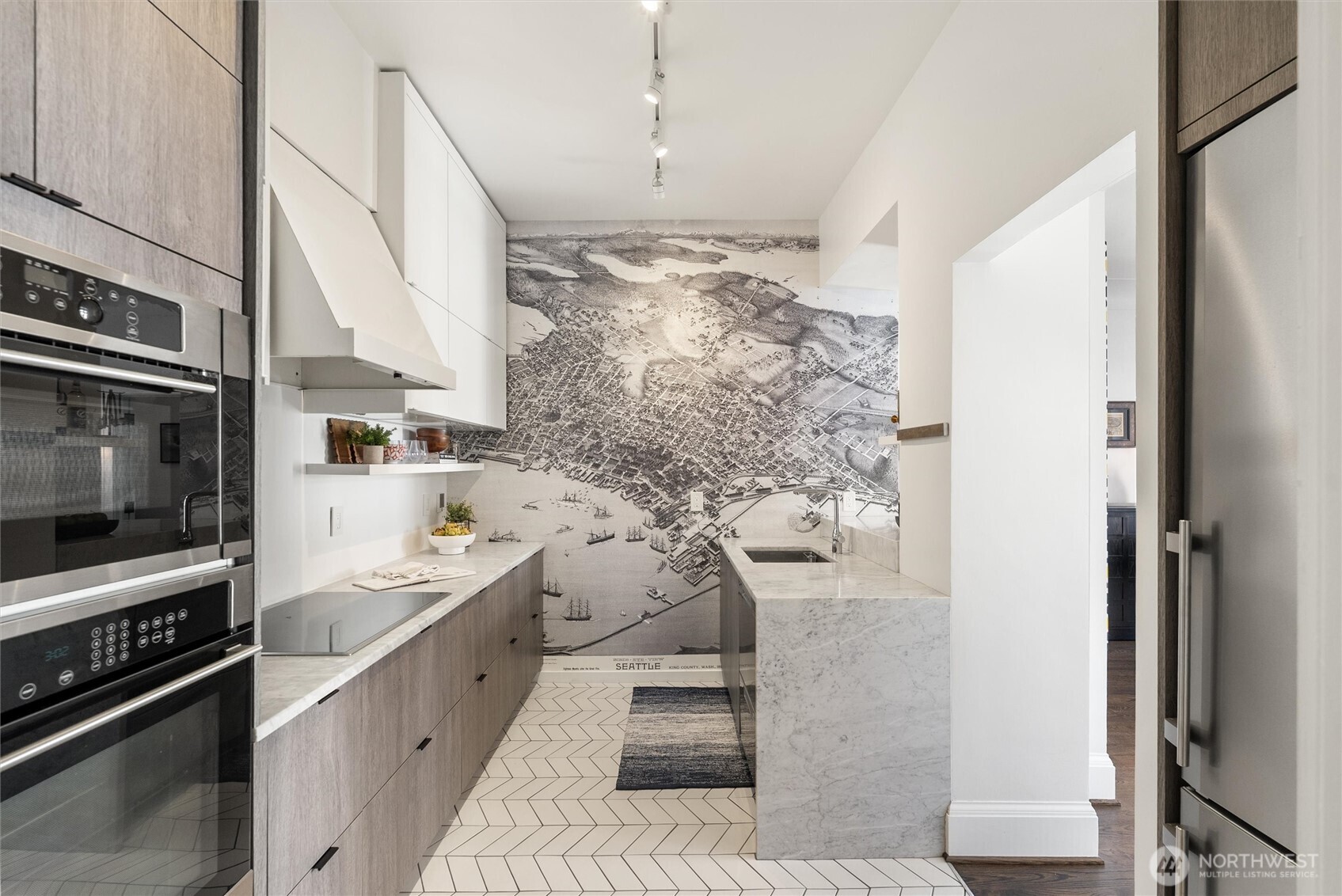 1519 3rd Avenue #501, Seattle, WA 98101