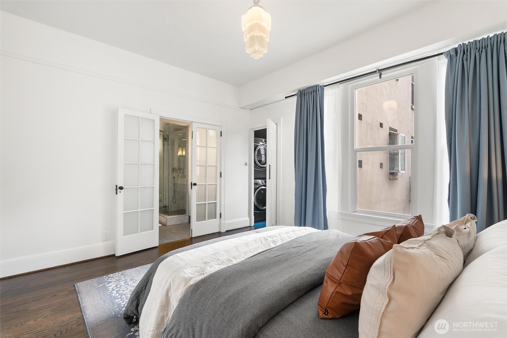 1519 3rd Avenue #501, Seattle, WA 98101