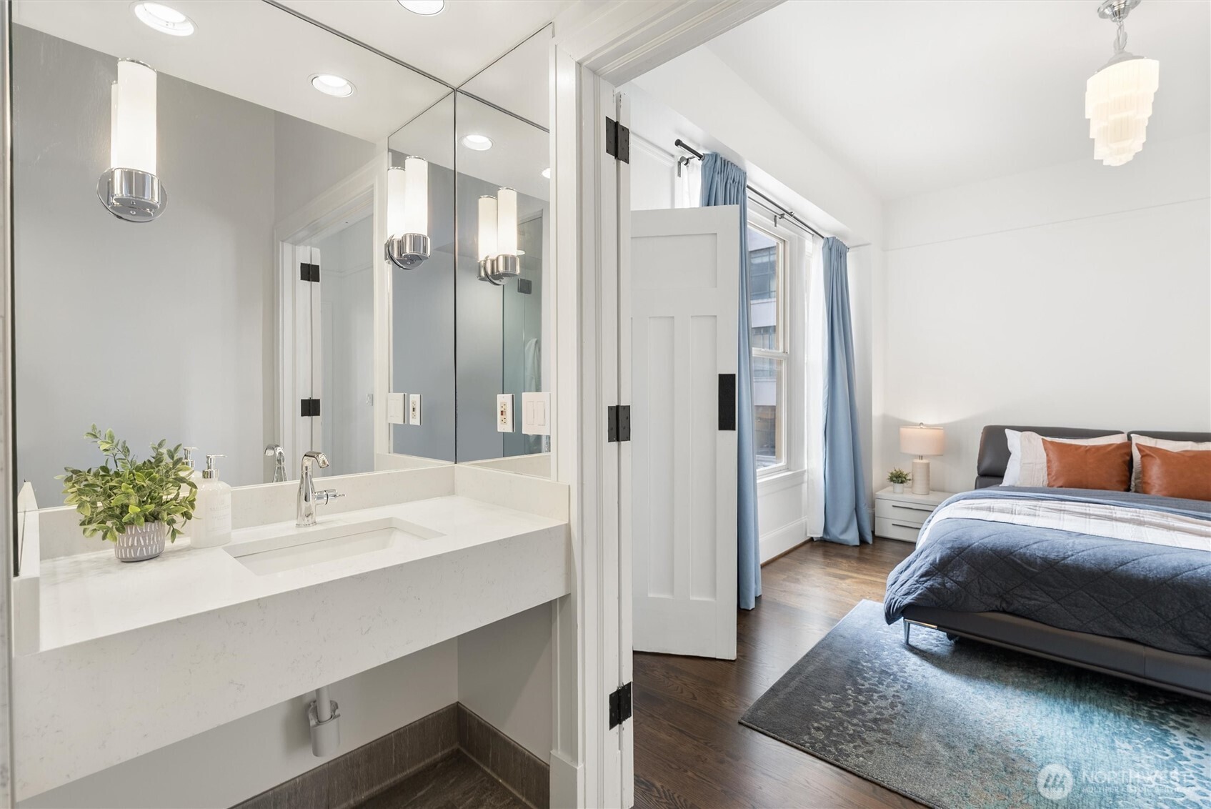 1519 3rd Avenue #501, Seattle, WA 98101