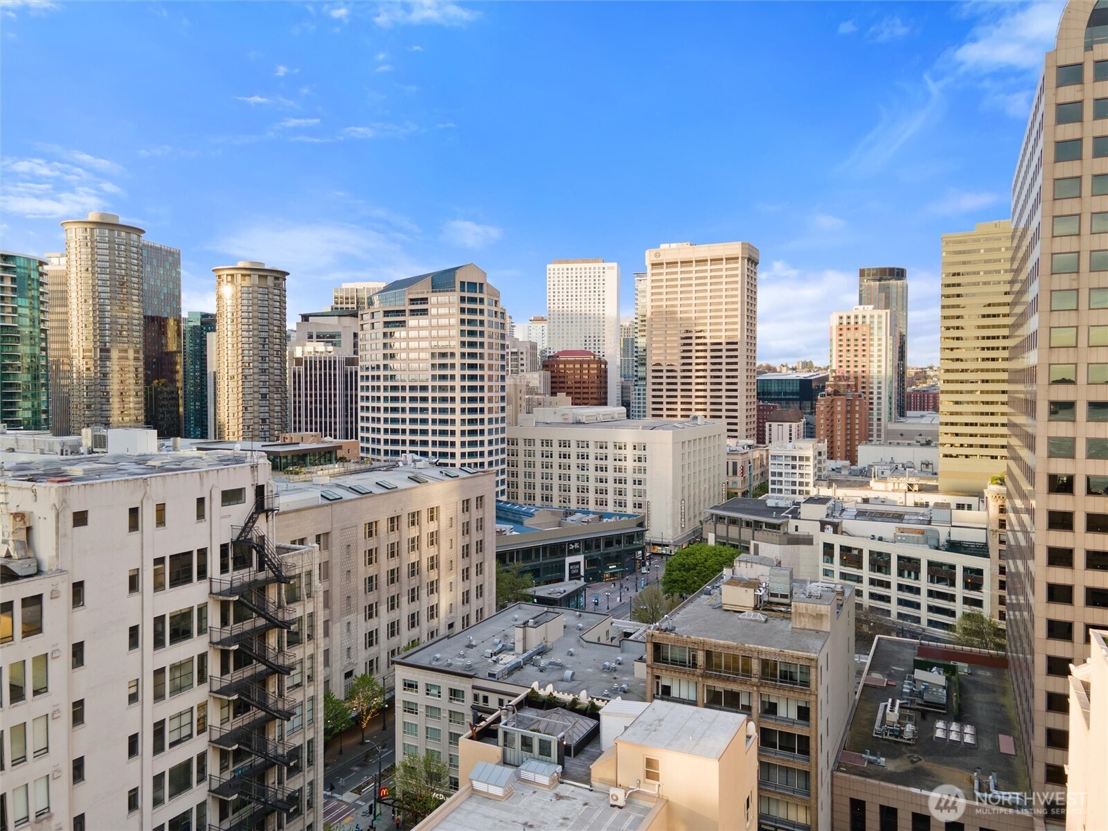 1519 3rd Avenue #501, Seattle, WA 98101