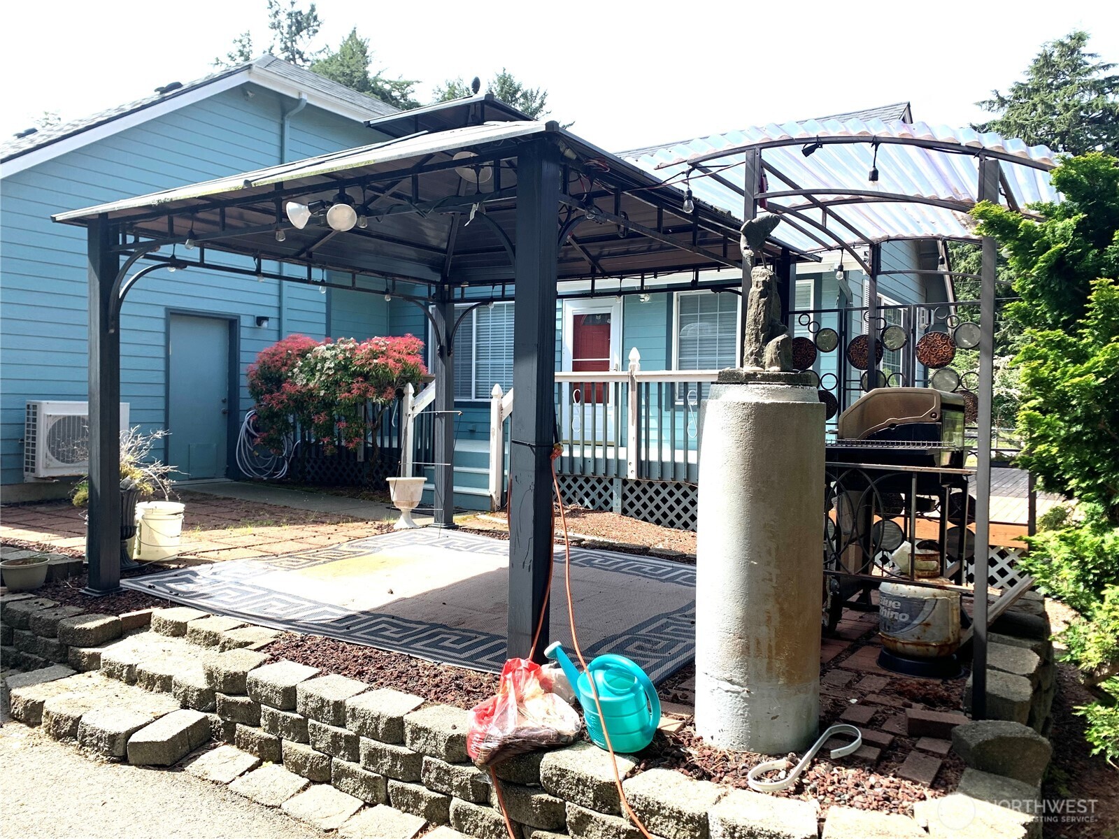 419 Lake West Loop NE, Ocean Shores, WA 98569