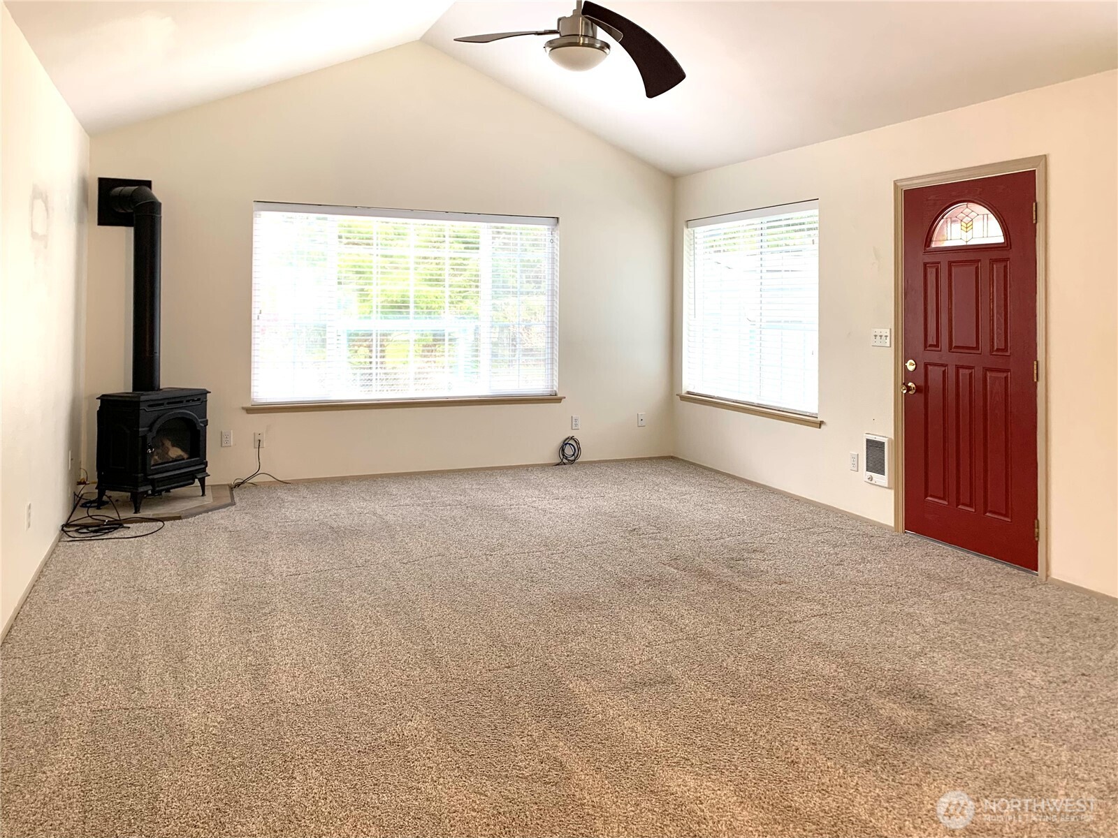 419 Lake West Loop NE, Ocean Shores, WA 98569