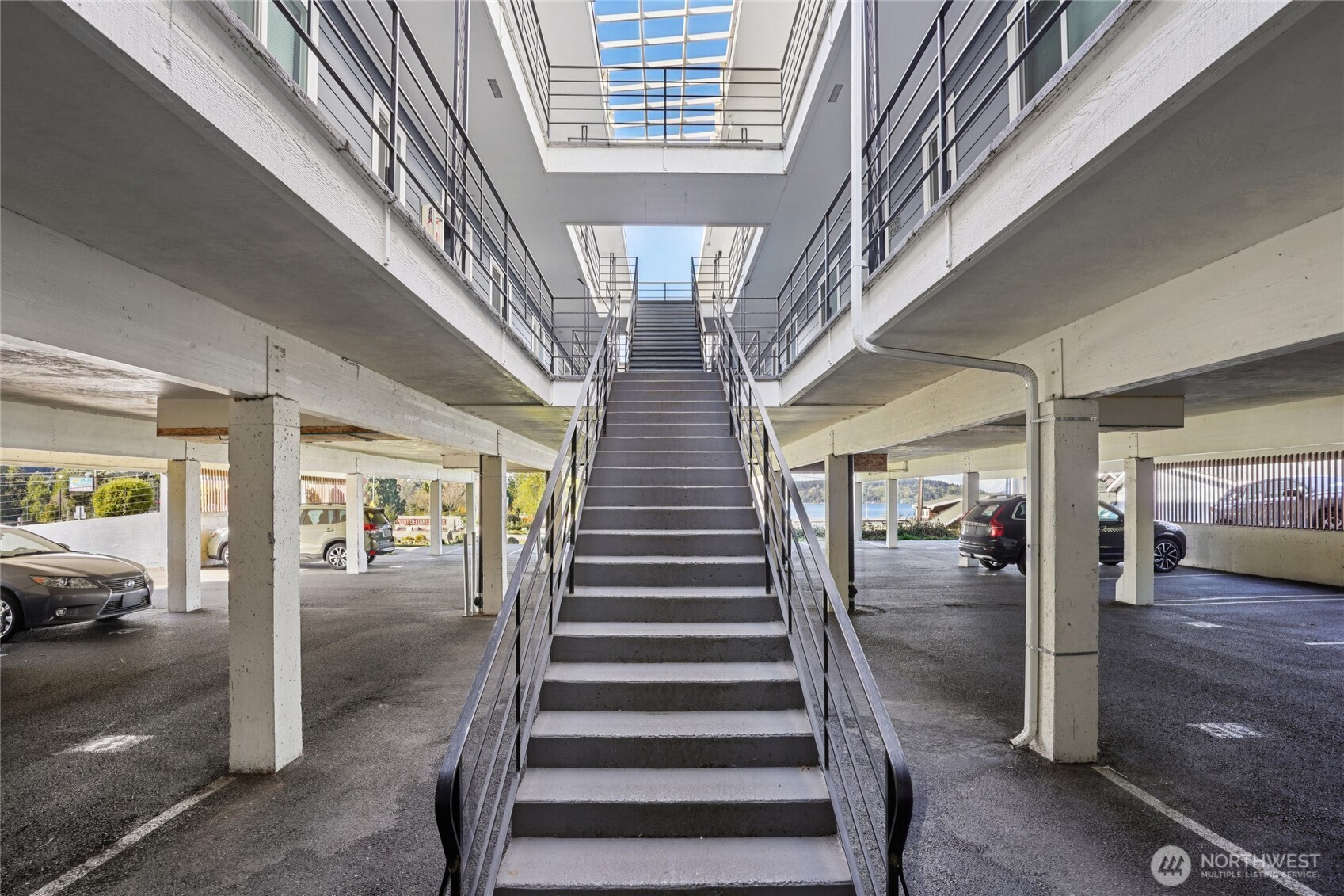 5321 N Pearl Street #206, Tacoma, WA 98407