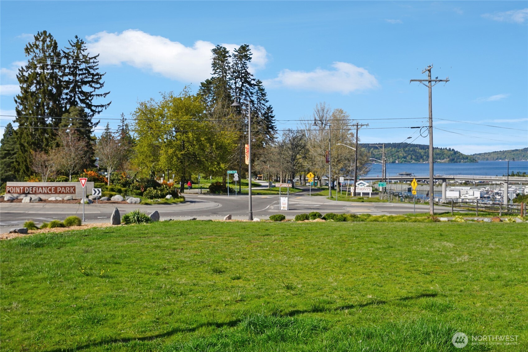 5321 N Pearl Street #206, Tacoma, WA 98407
