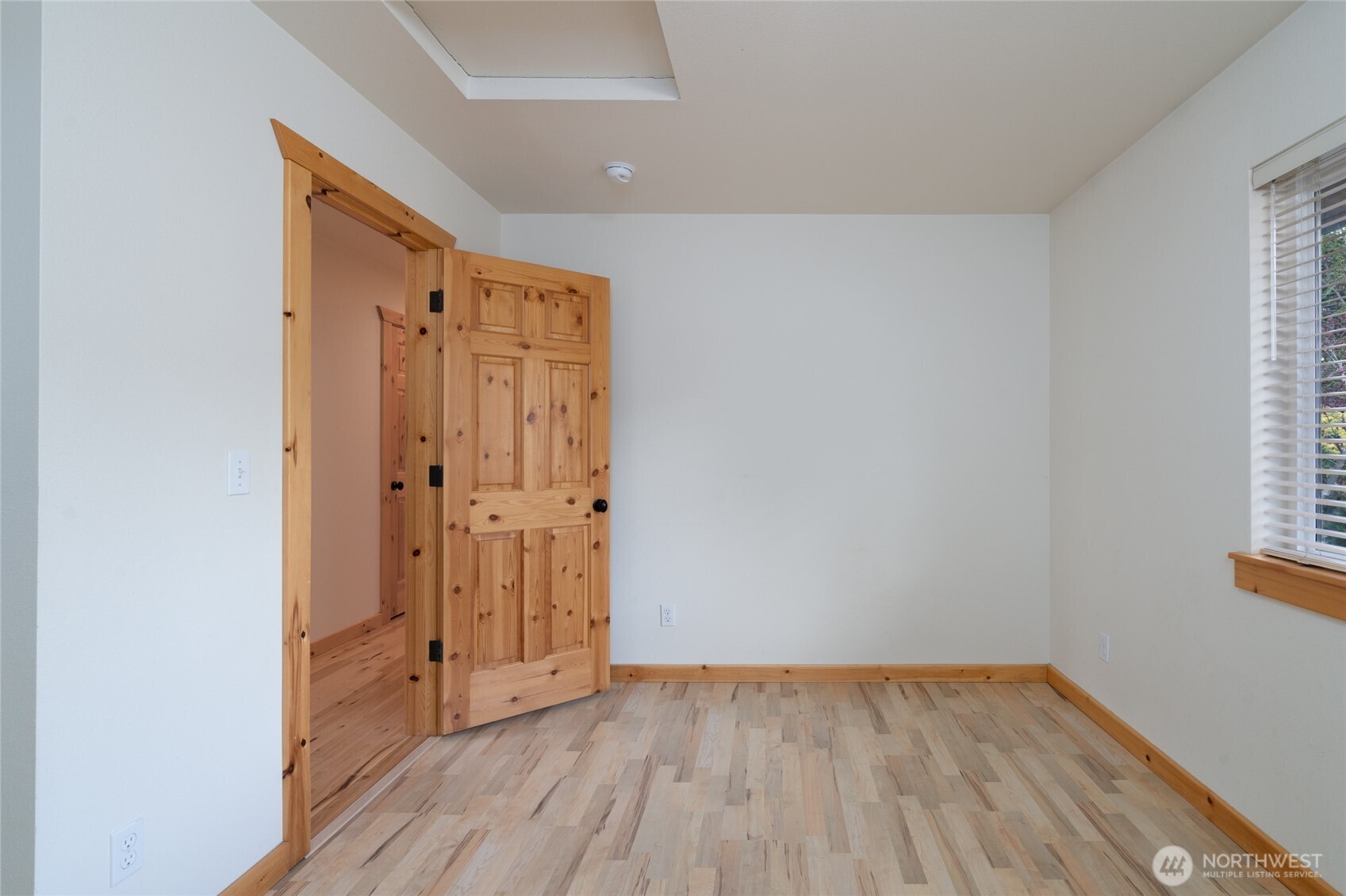 18304 South West View Road , Mount Vernon, WA 98274