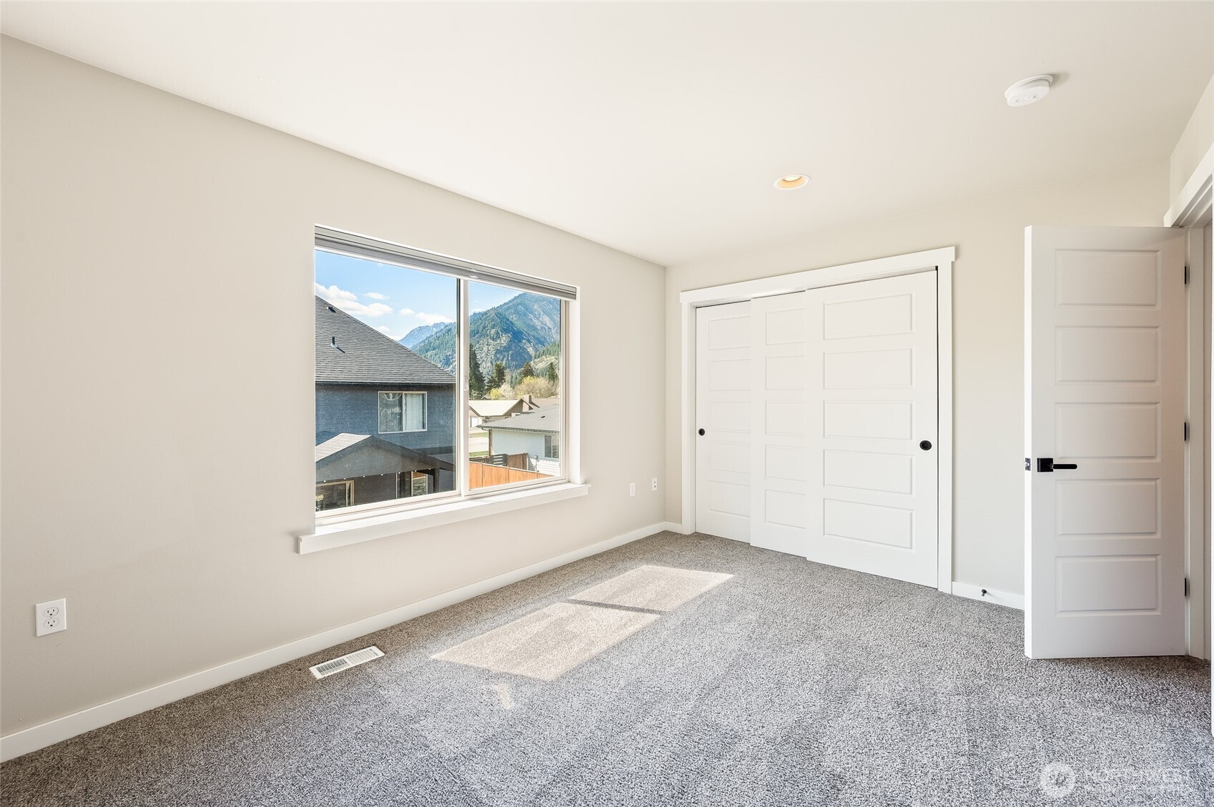 311 Pinegrass St , Leavenworth, WA 98826