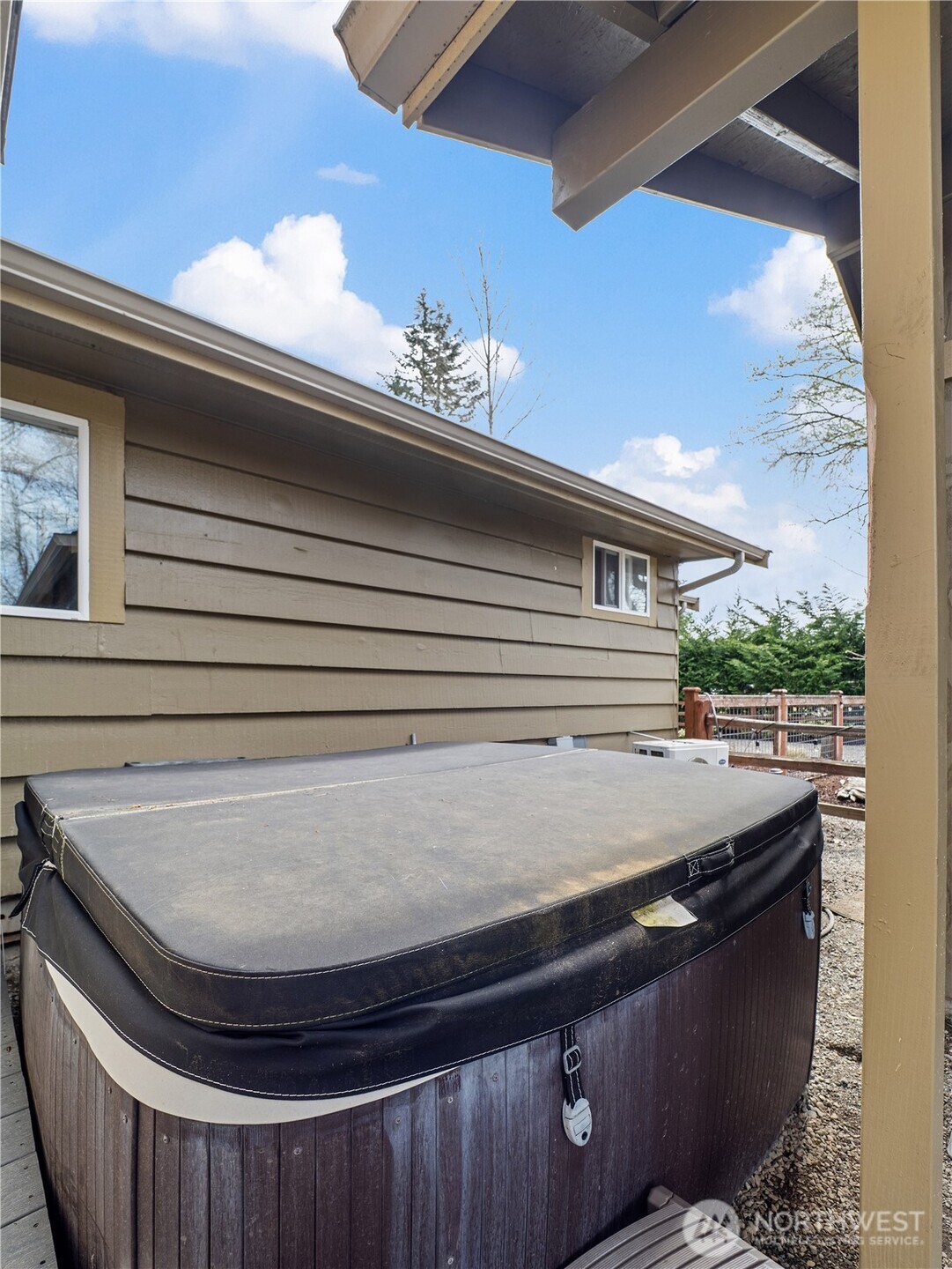 41423 270th Avenue SE, Enumclaw, WA 98022