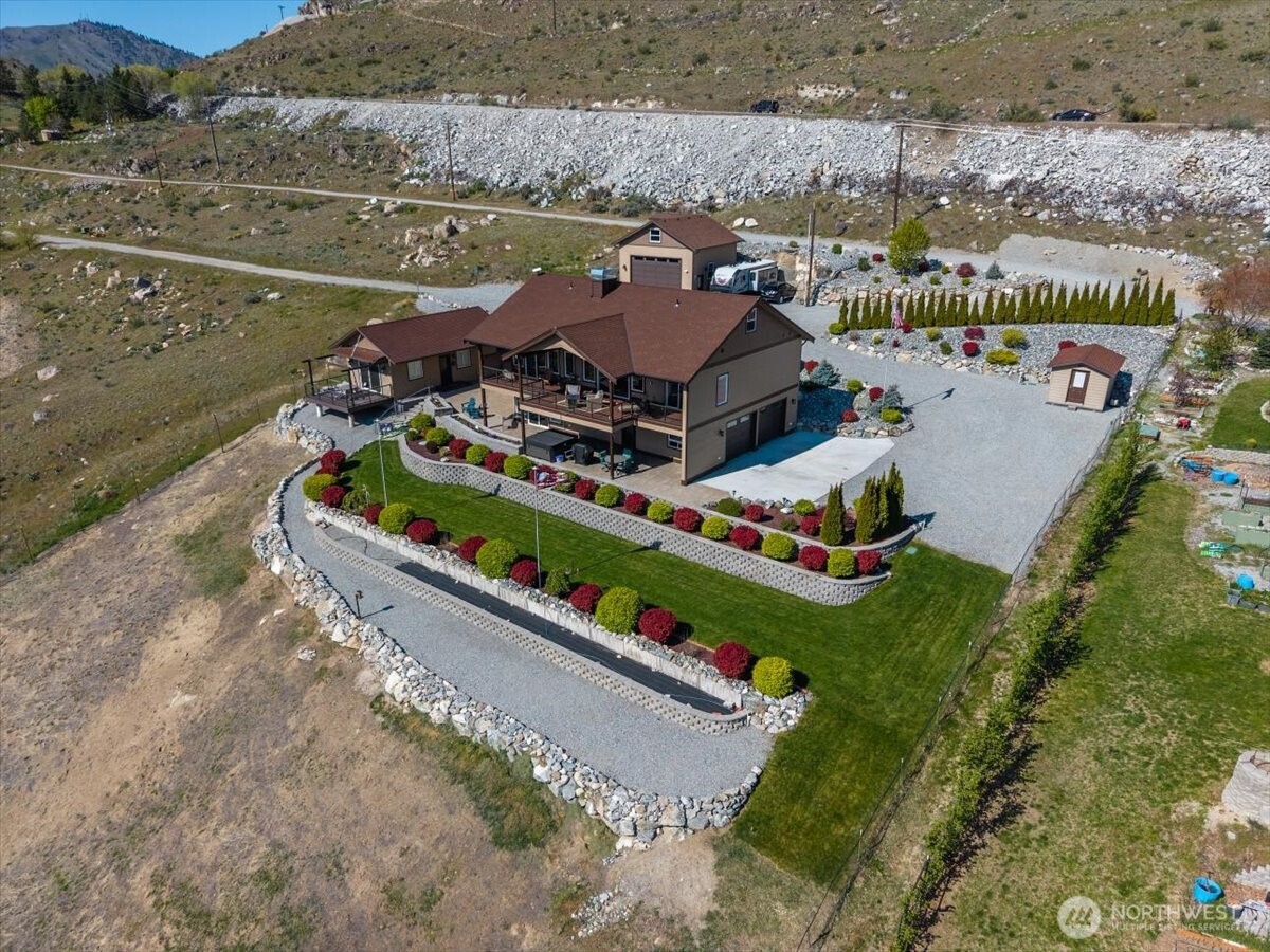 525 Columbia View Road , Chelan, WA 98816
