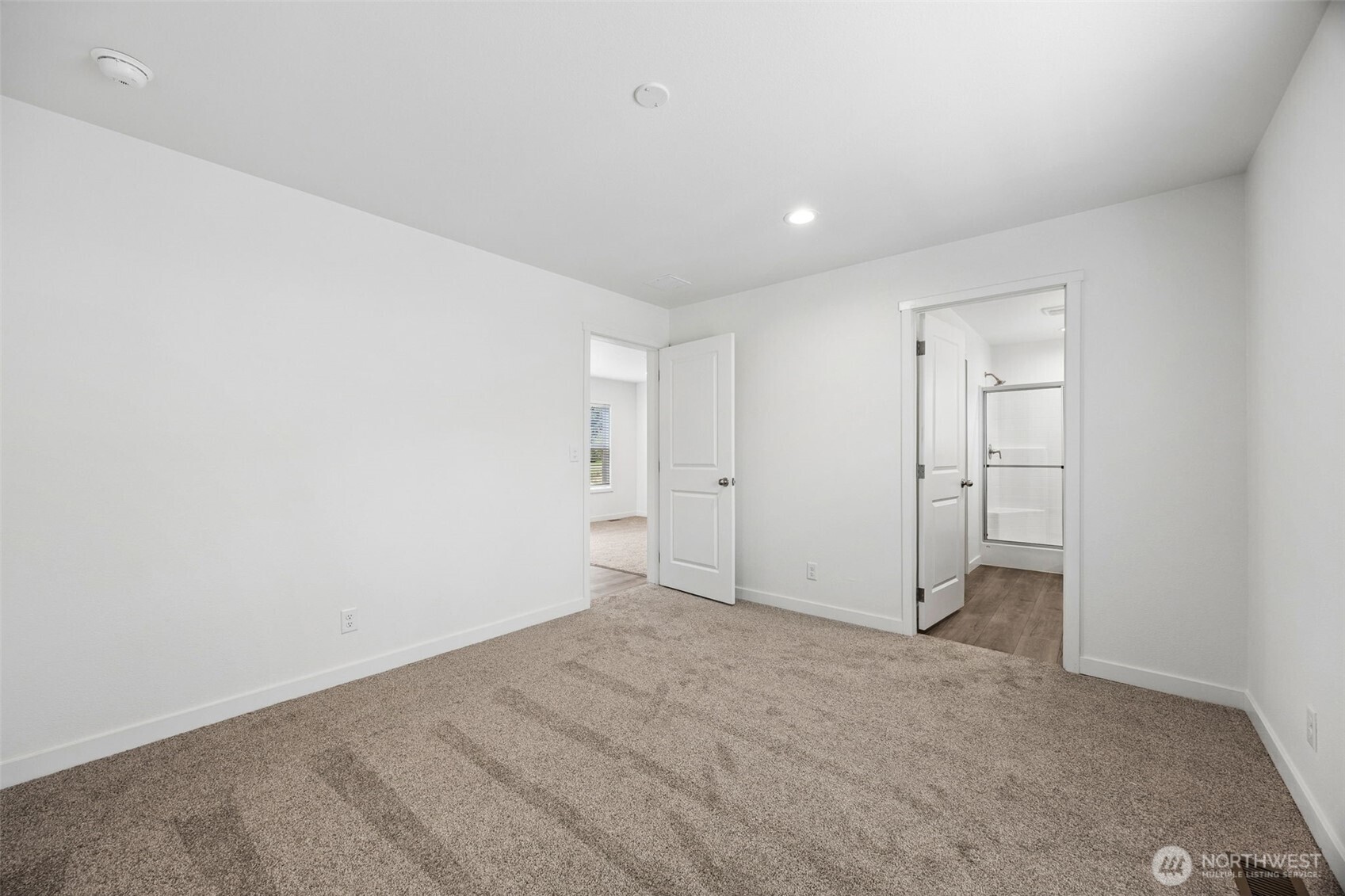 11510 E Riverside Drive #27, Bothell, WA 98011