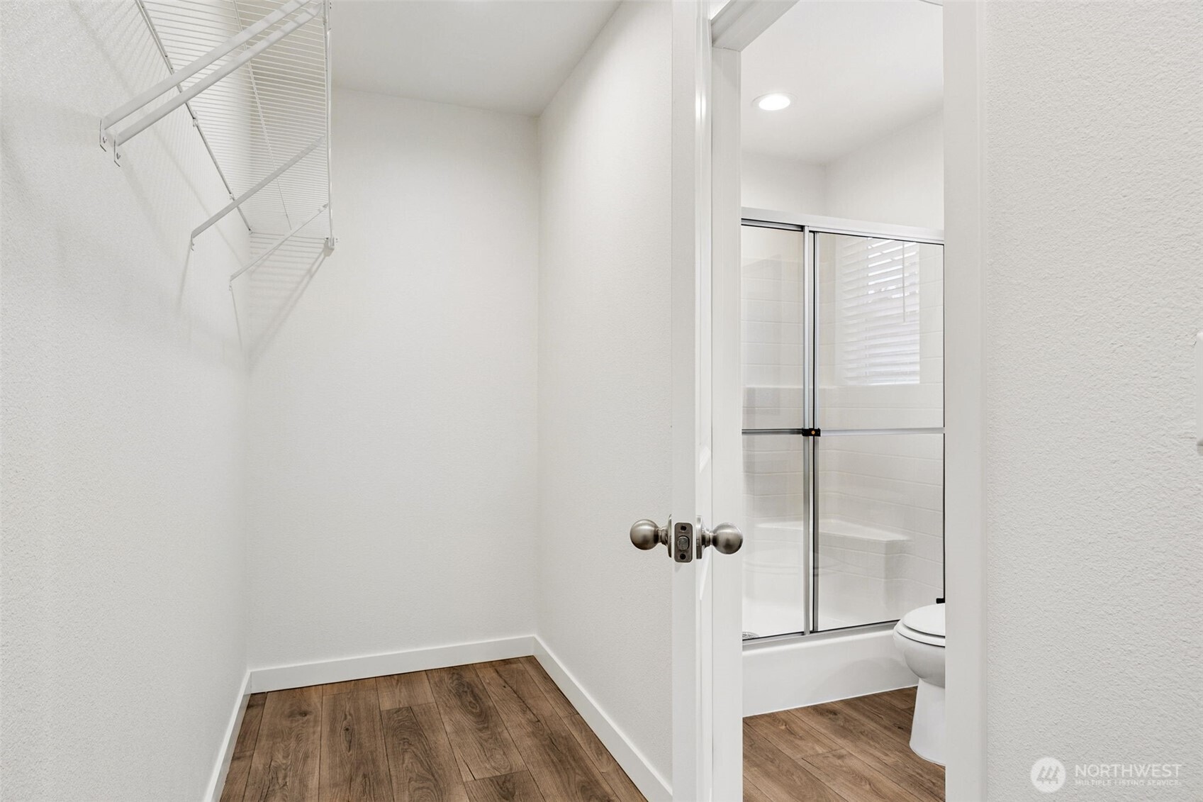 11510 E Riverside Drive #27, Bothell, WA 98011