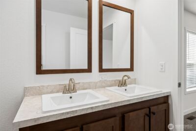 11510 E Riverside Drive #27, Bothell, WA 98011 - Photo 16
