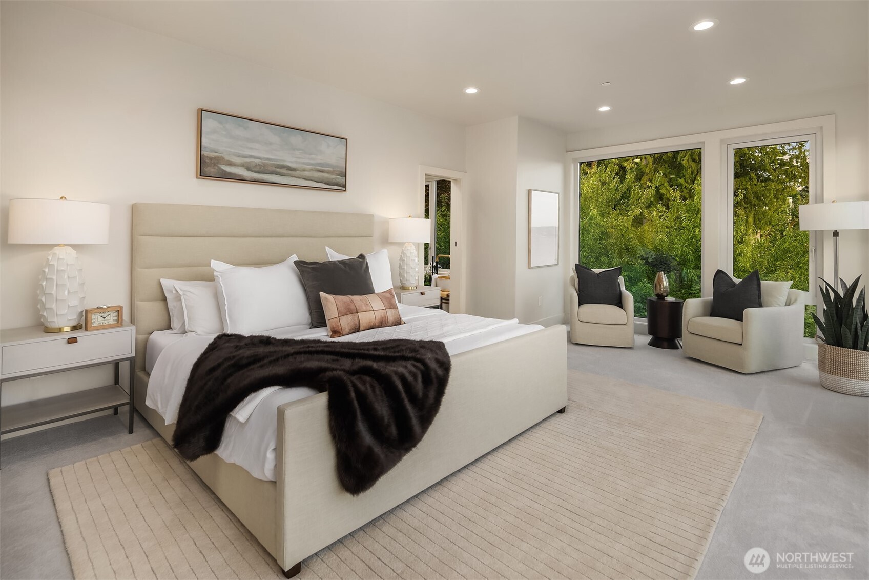 8243 W Mercer Way , Mercer Island, WA 98040