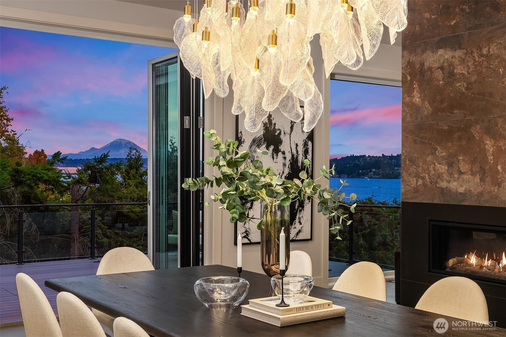 8243 W Mercer Way , Mercer Island, WA 98040