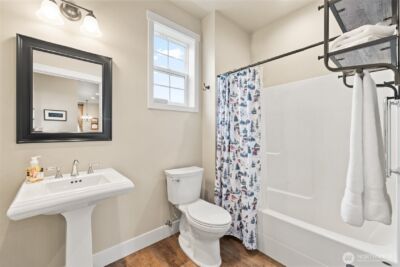 981 W Hendrickson Road , Sequim, WA 98382 - Photo 22
