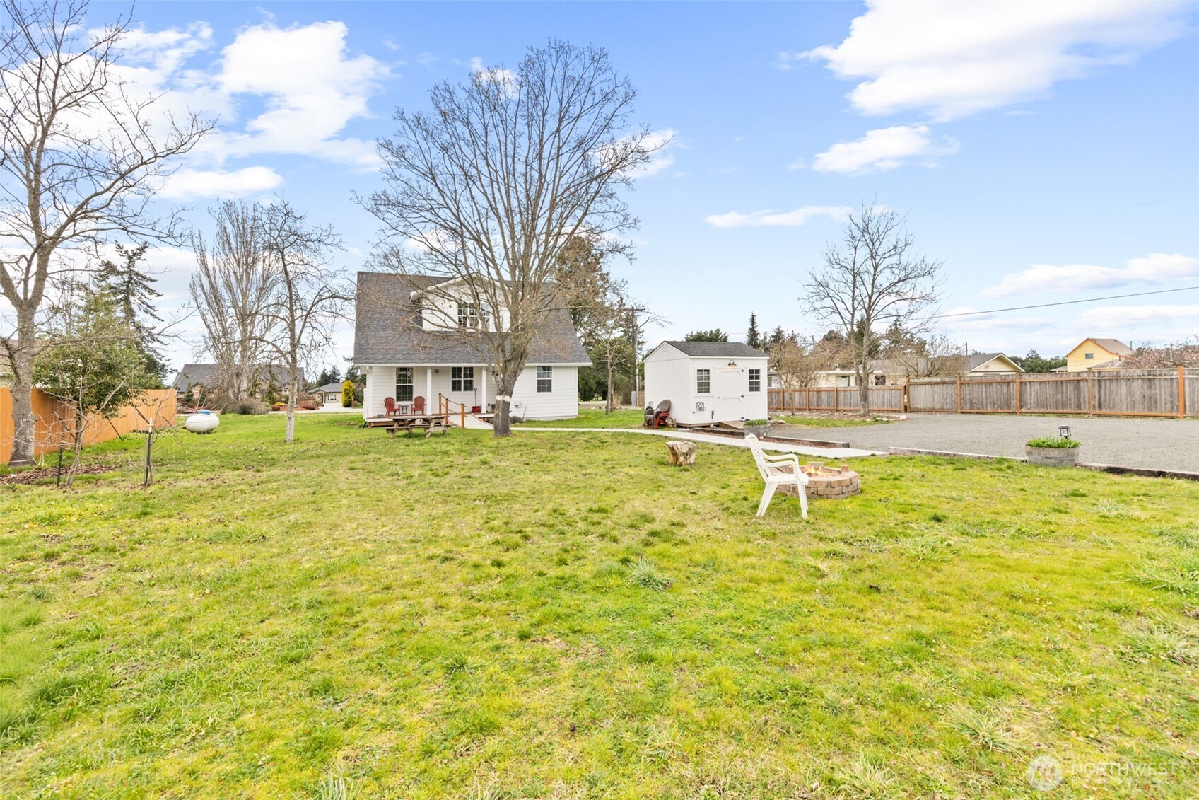 981 W Hendrickson Road , Sequim, WA 98382