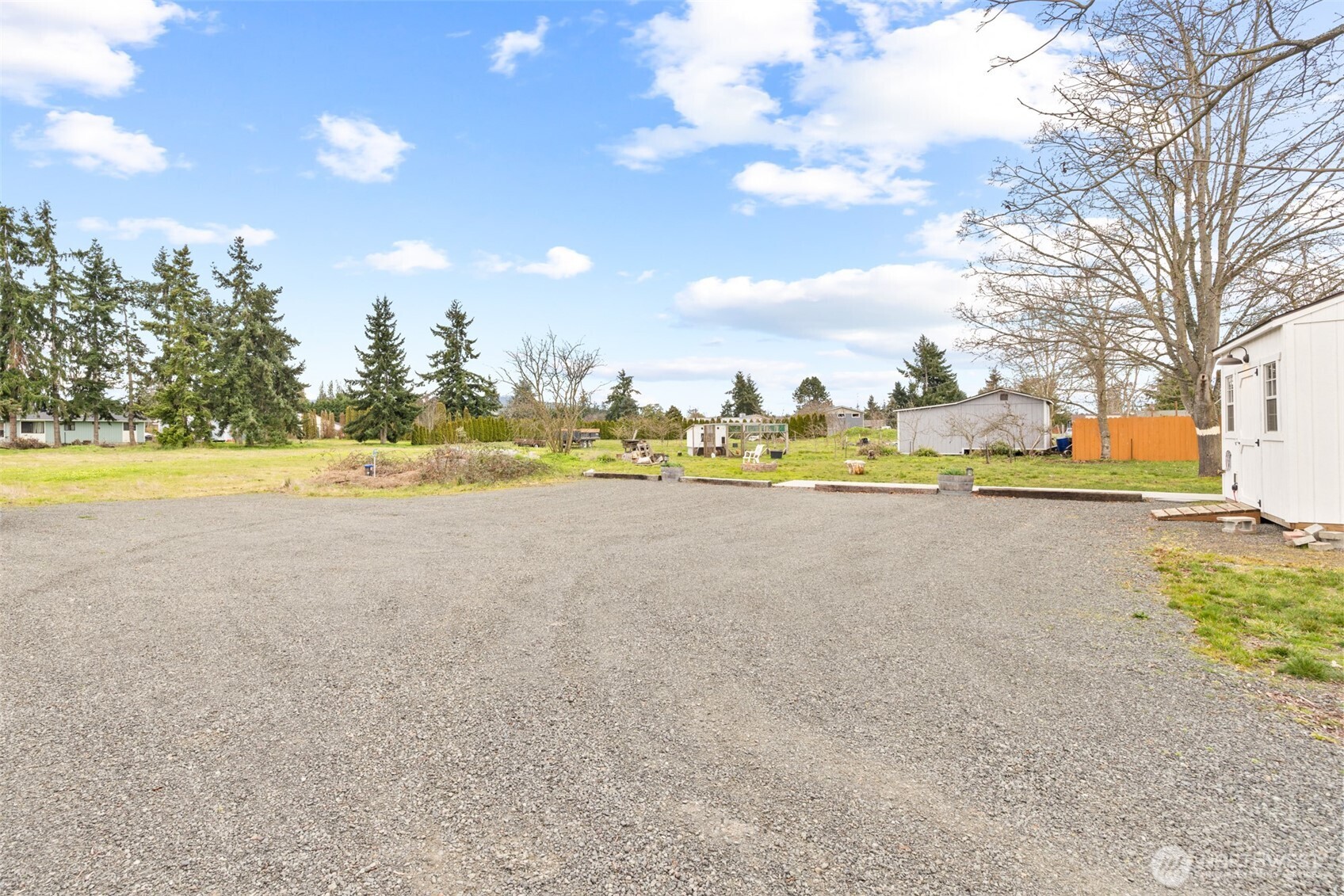 981 W Hendrickson Road , Sequim, WA 98382