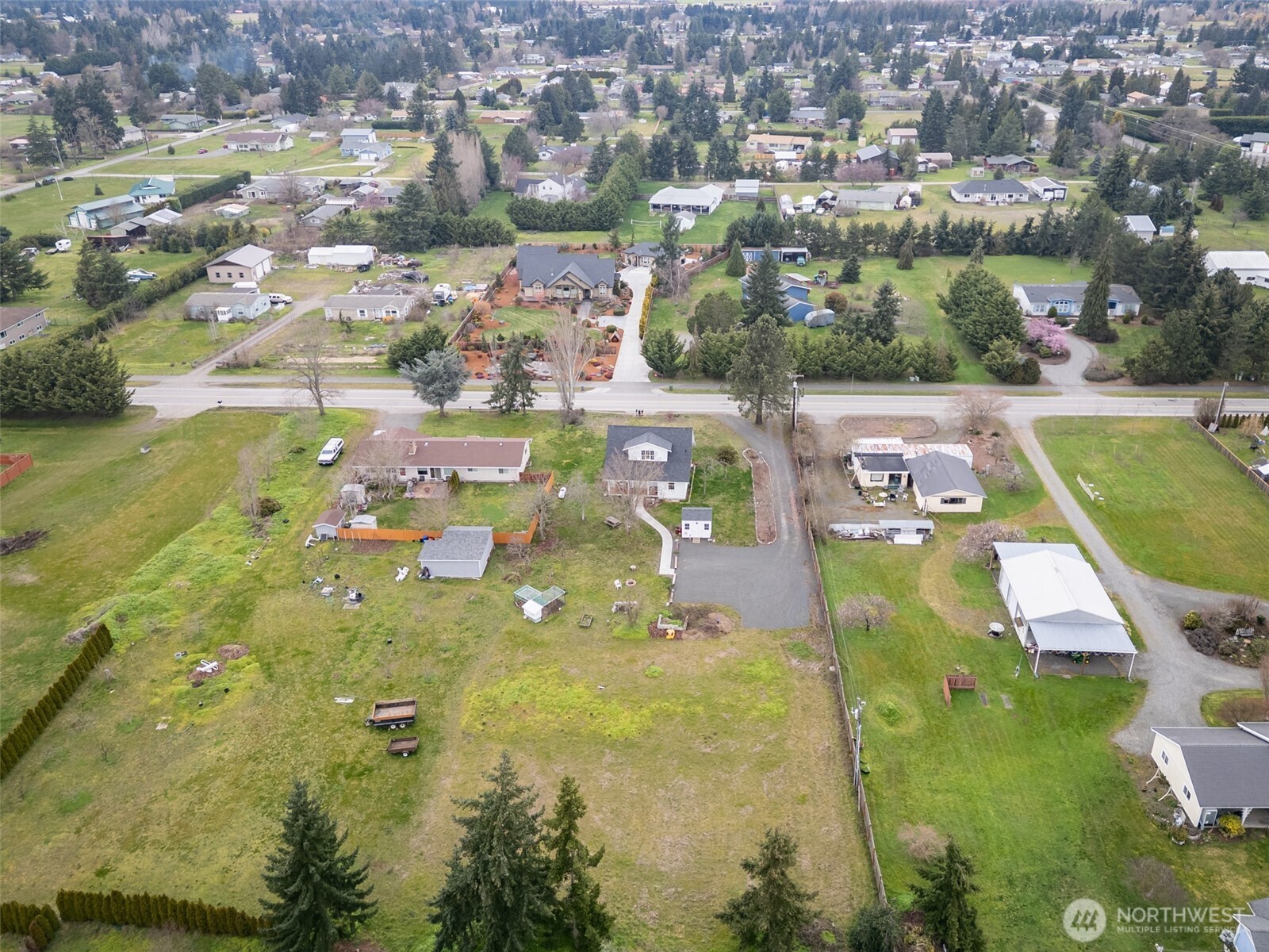 981 W Hendrickson Road , Sequim, WA 98382