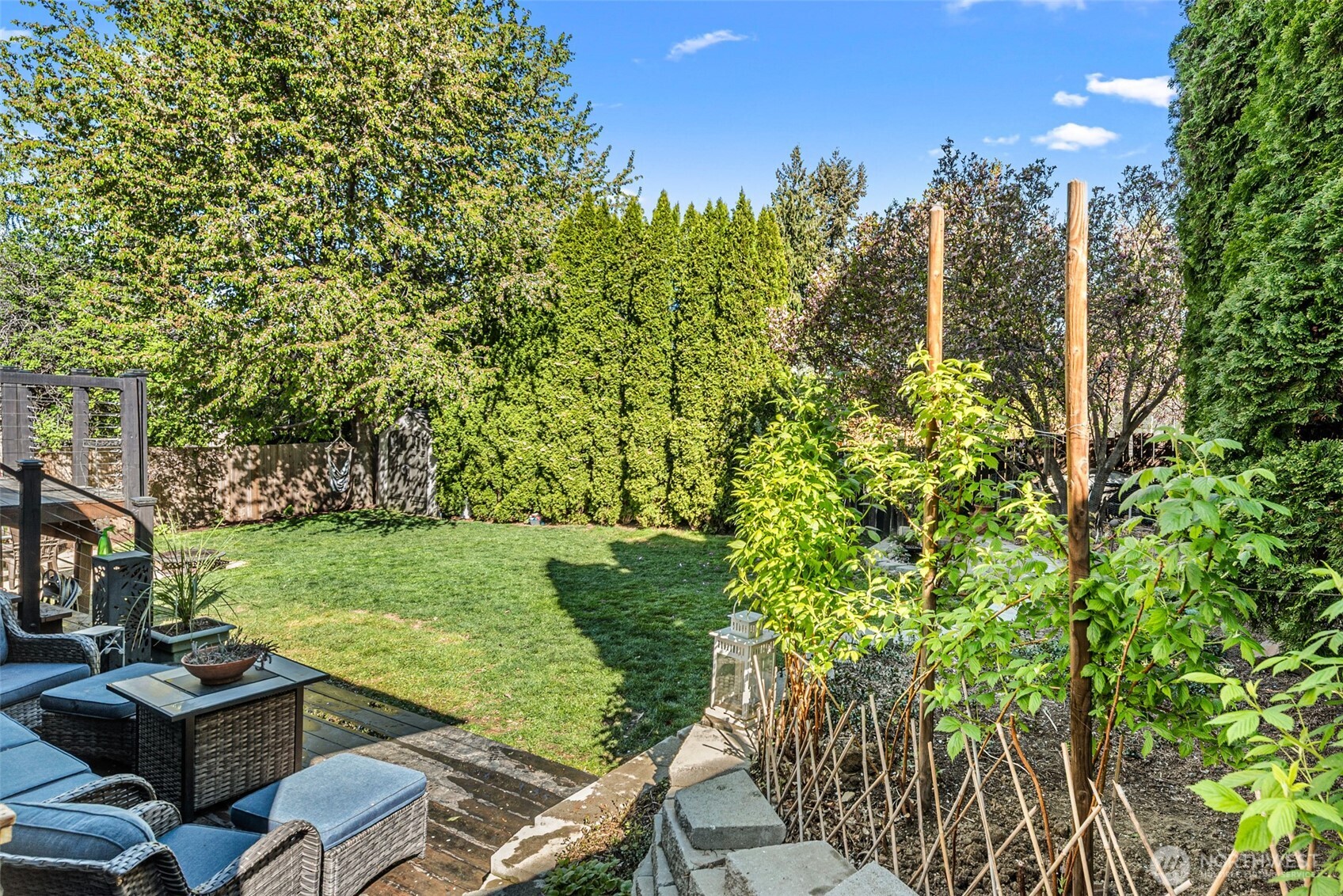 520 Lacey Place NE, East Wenatchee, WA 98802