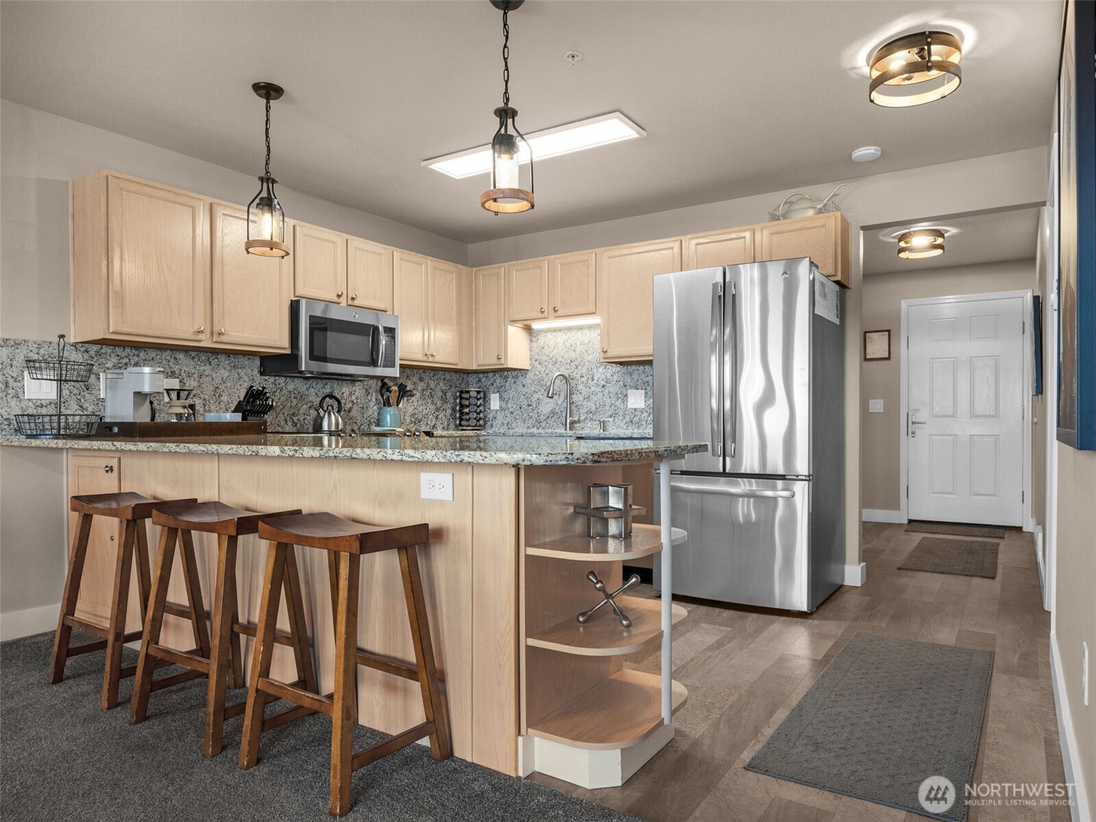 501 Shoreview Drive S #206, Long Beach, WA 98631