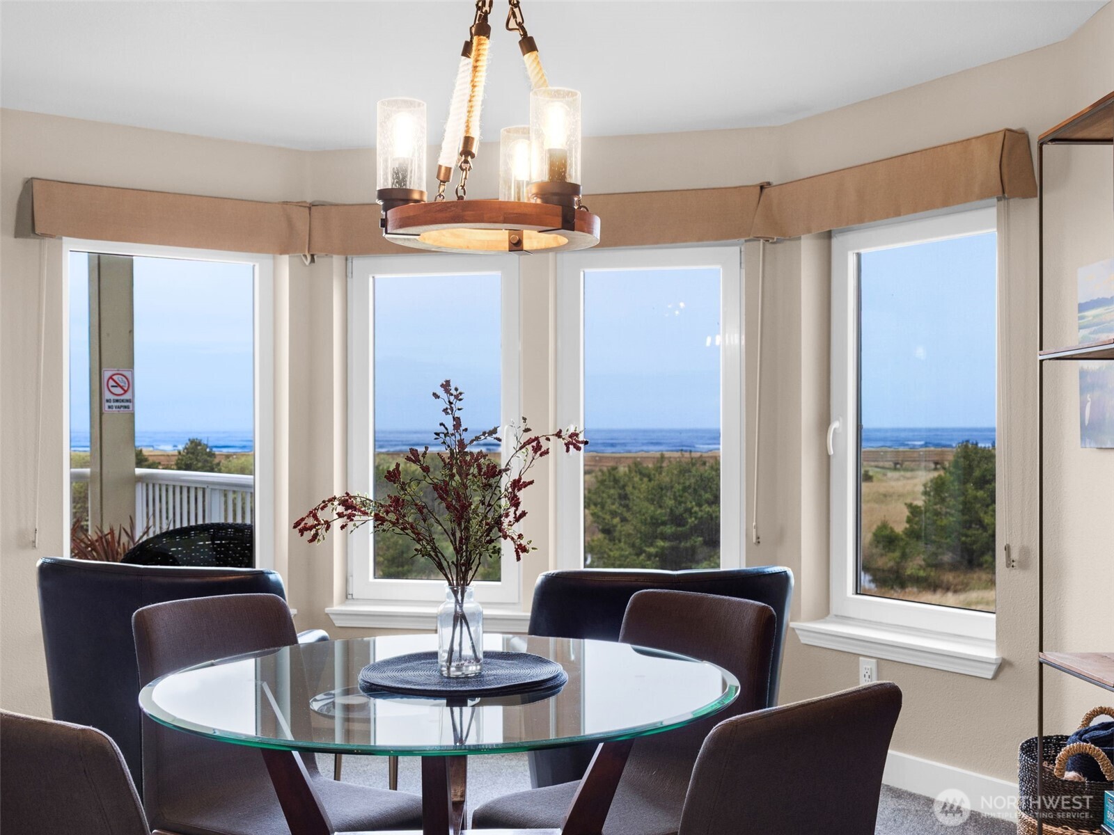 501 Shoreview Drive S #206, Long Beach, WA 98631