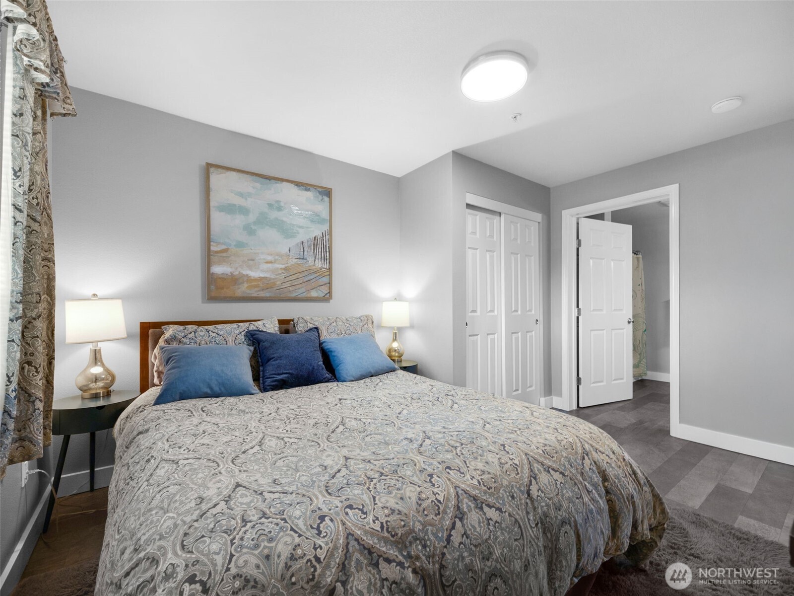 501 Shoreview Drive S #206, Long Beach, WA 98631