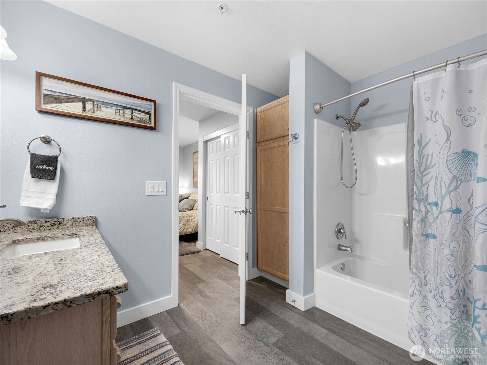 501 Shoreview Drive S #206, Long Beach, WA 98631