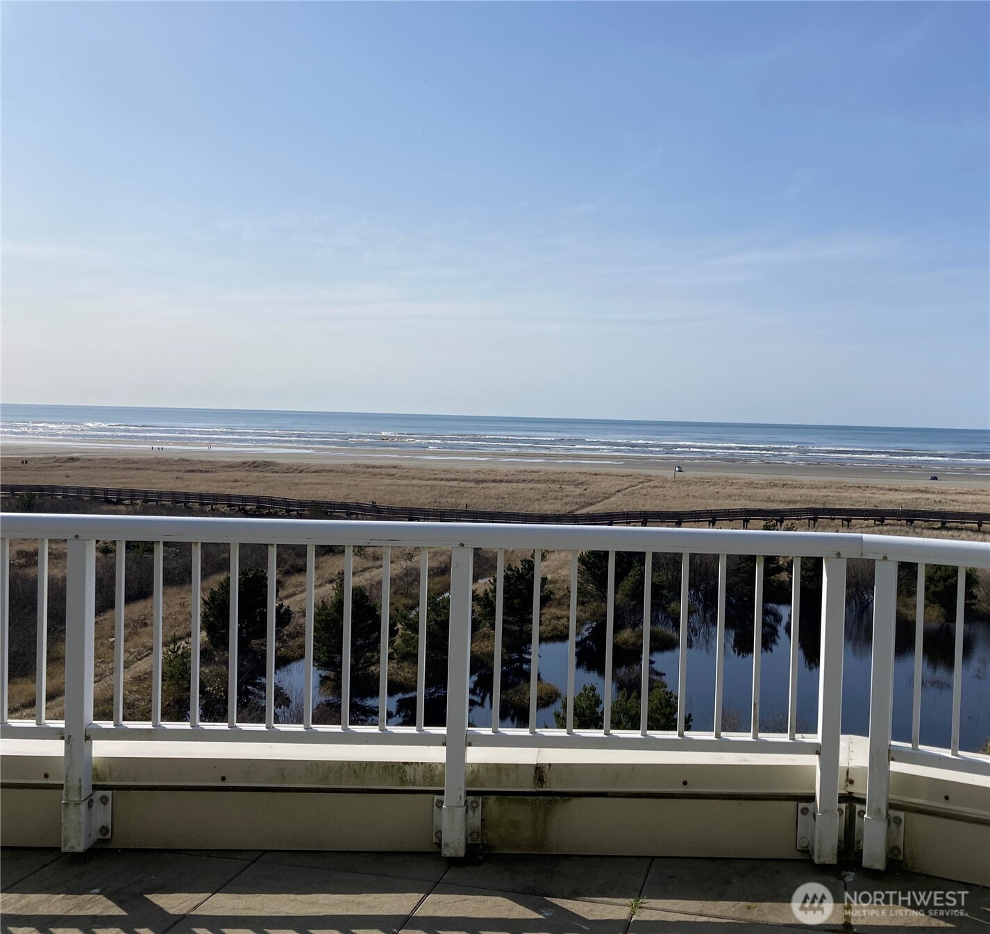 501 Shoreview Drive S #206, Long Beach, WA 98631