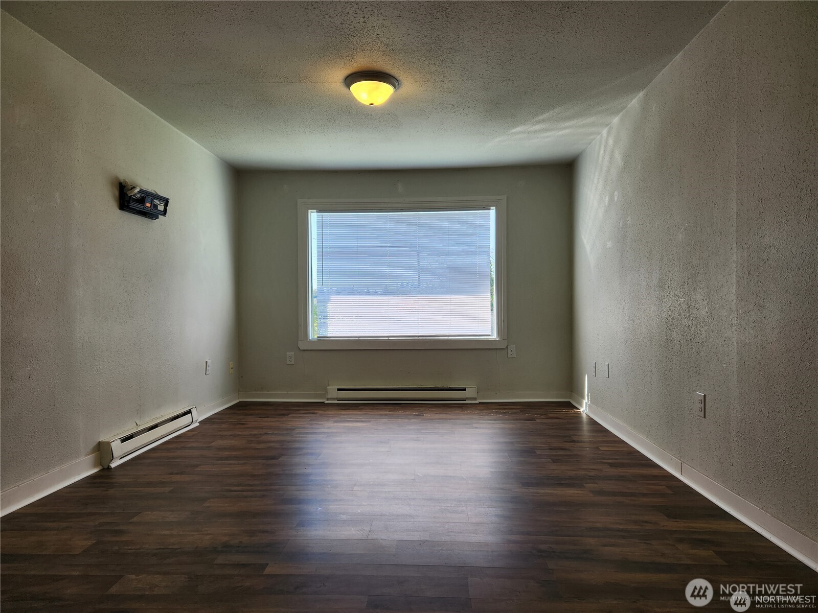 123 Acorn Street , Bremerton, WA 98310