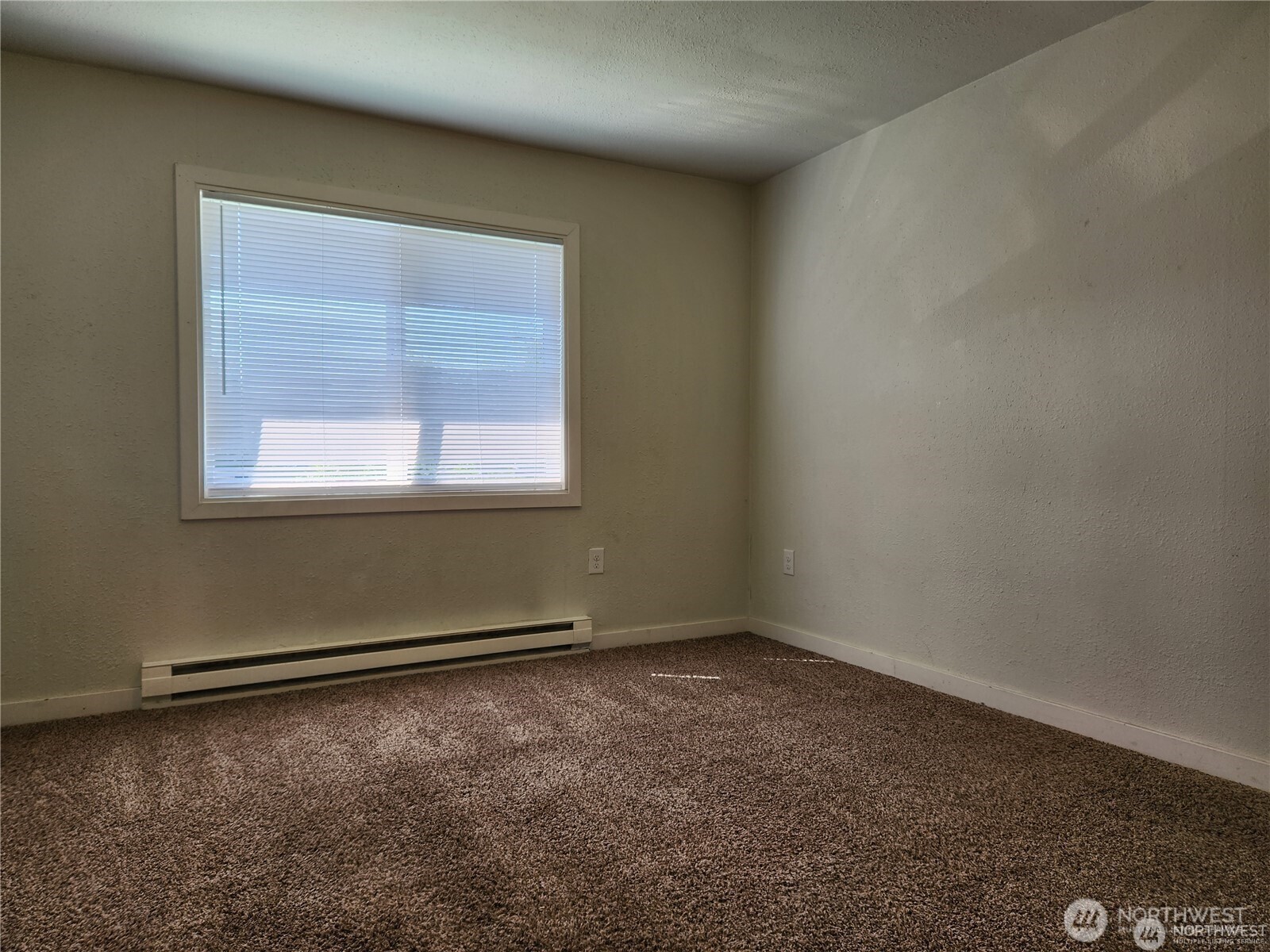 123 Acorn Street , Bremerton, WA 98310