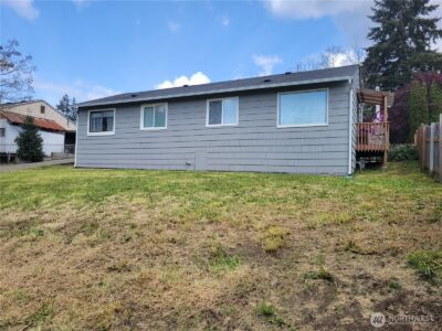 123 Acorn Street , Bremerton, WA 98310 - Photo 4