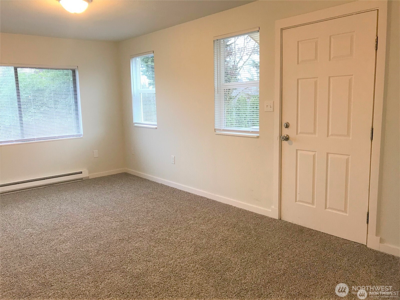123 Acorn Street , Bremerton, WA 98310