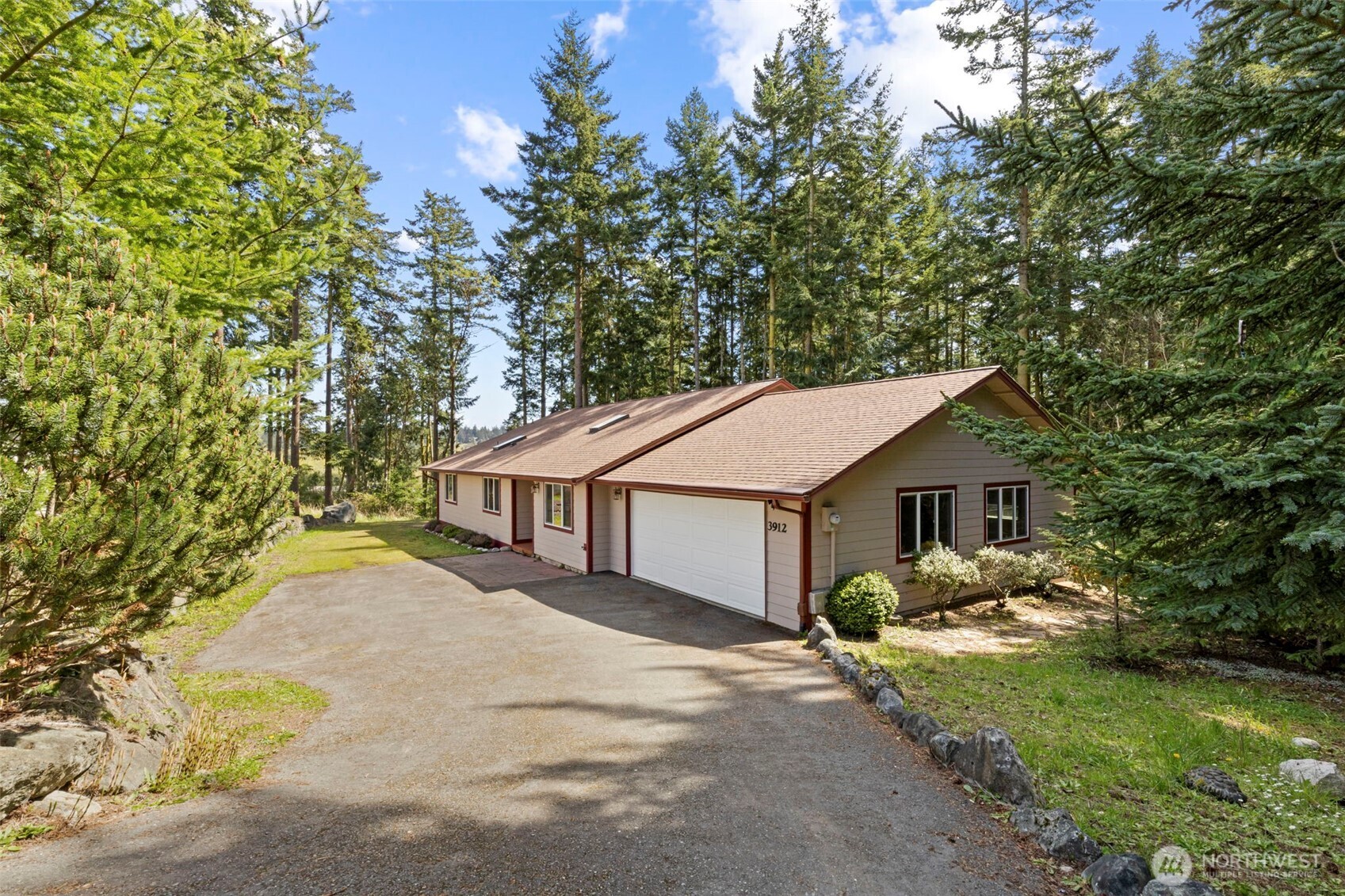 3912 Holcomb , Port Townsend, WA 98368