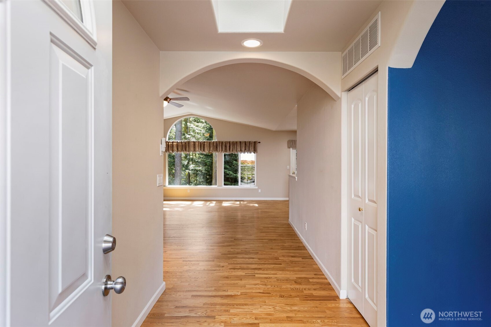 3912 Holcomb , Port Townsend, WA 98368