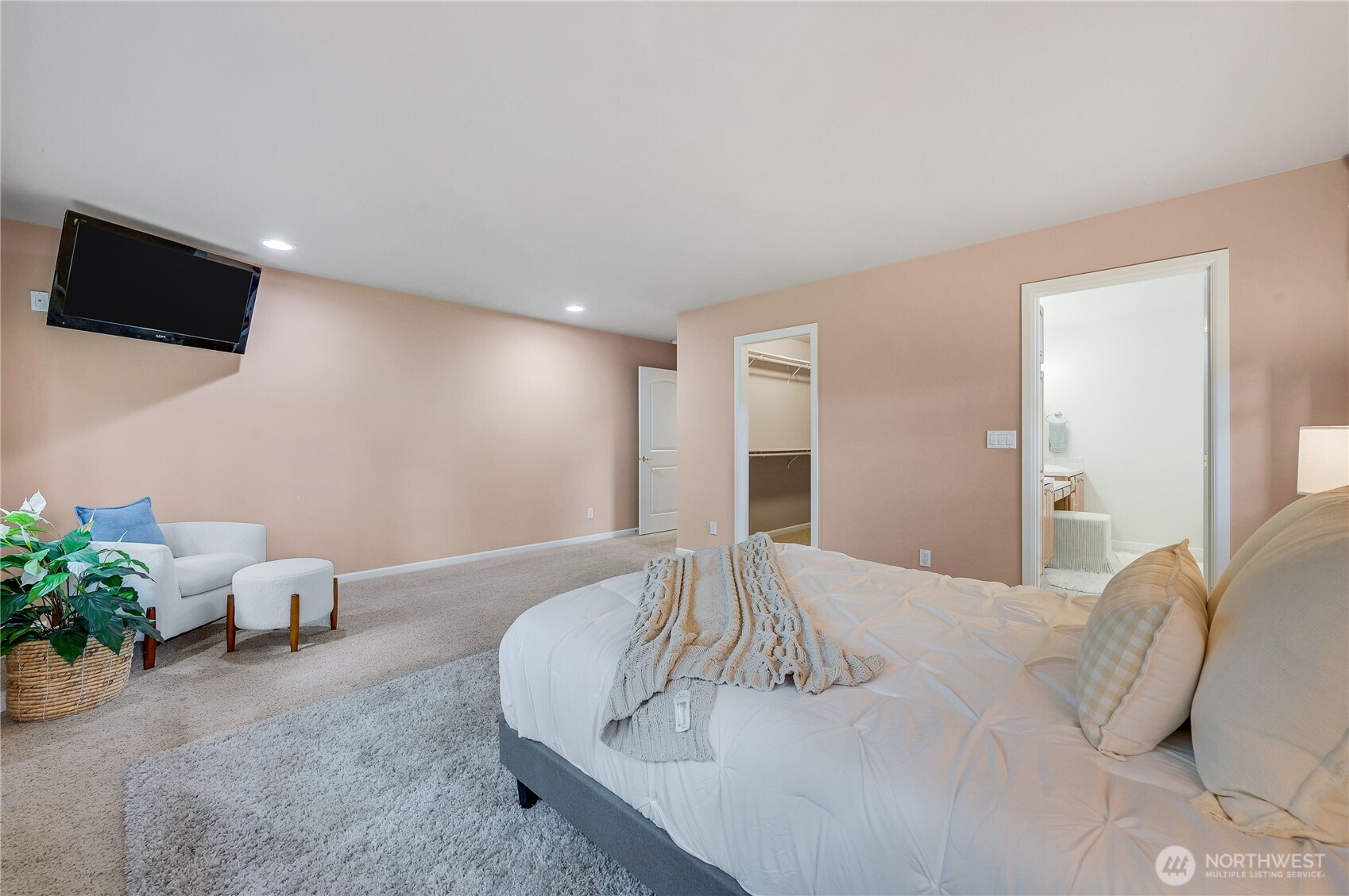 3912 Holcomb , Port Townsend, WA 98368