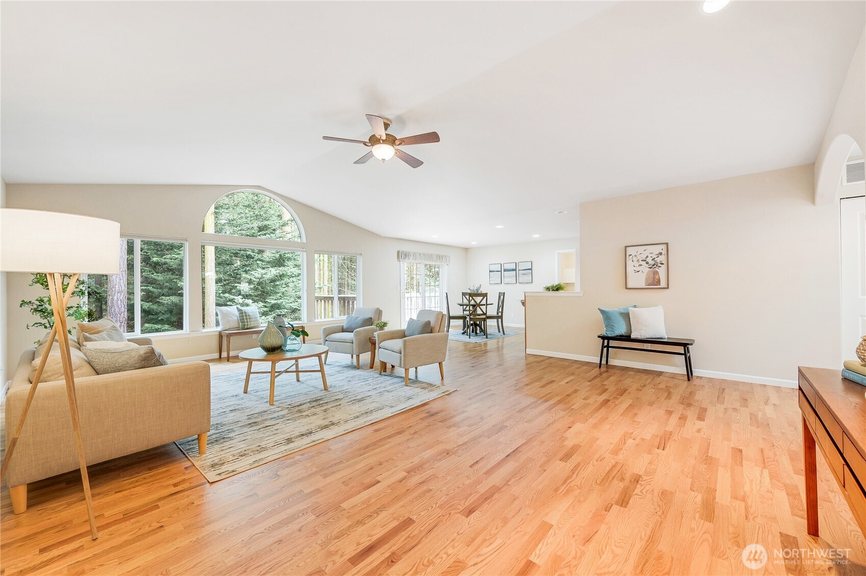 3912 Holcomb , Port Townsend, WA 98368