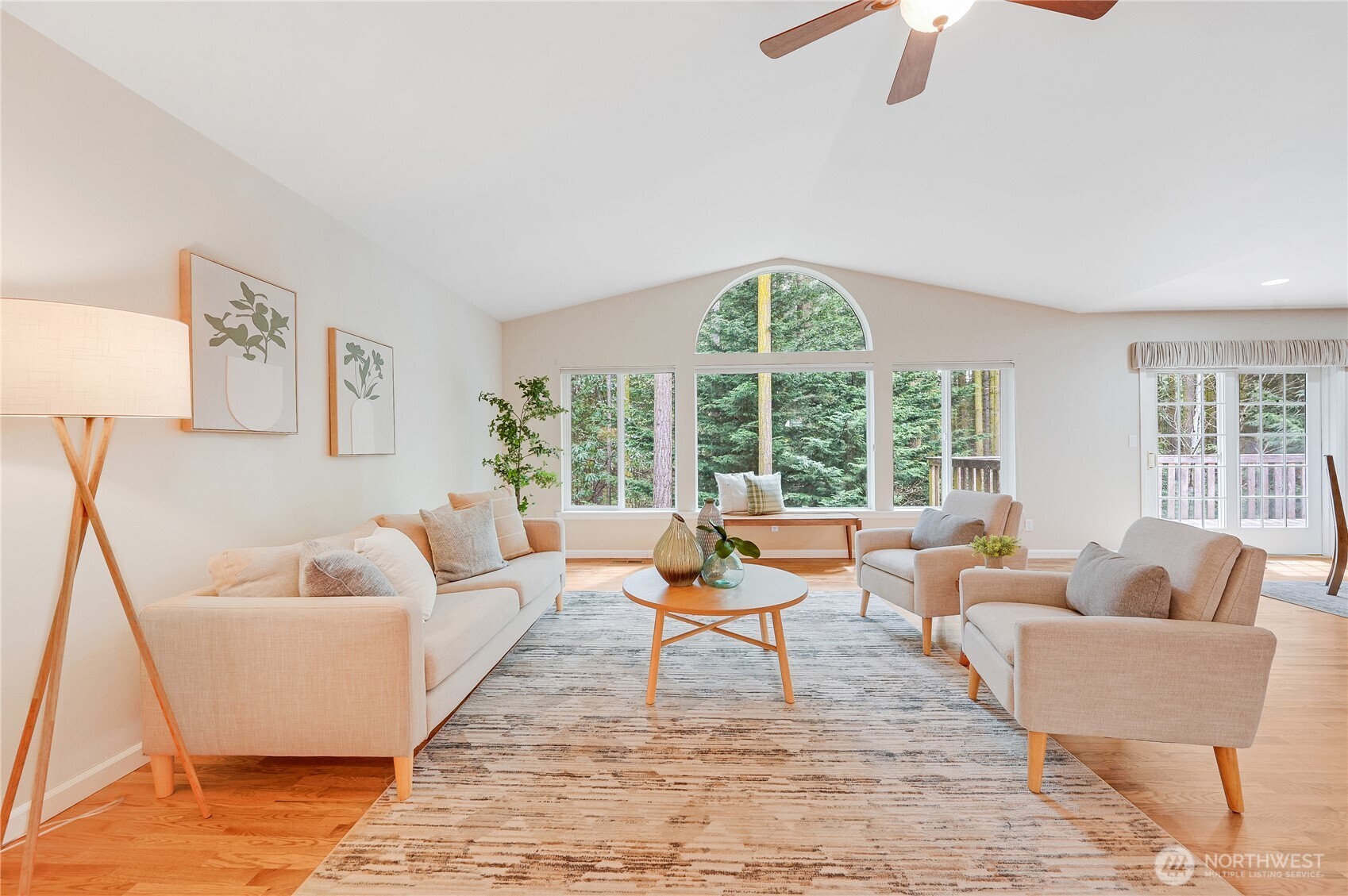 3912 Holcomb , Port Townsend, WA 98368