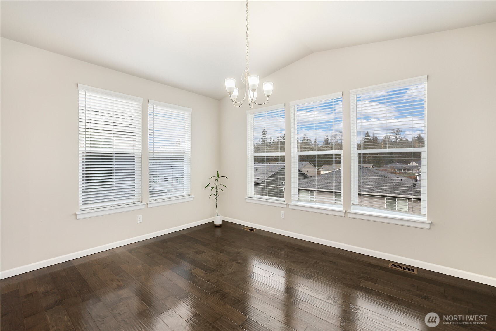 25714 207th Avenue SE, Covington, WA 98042