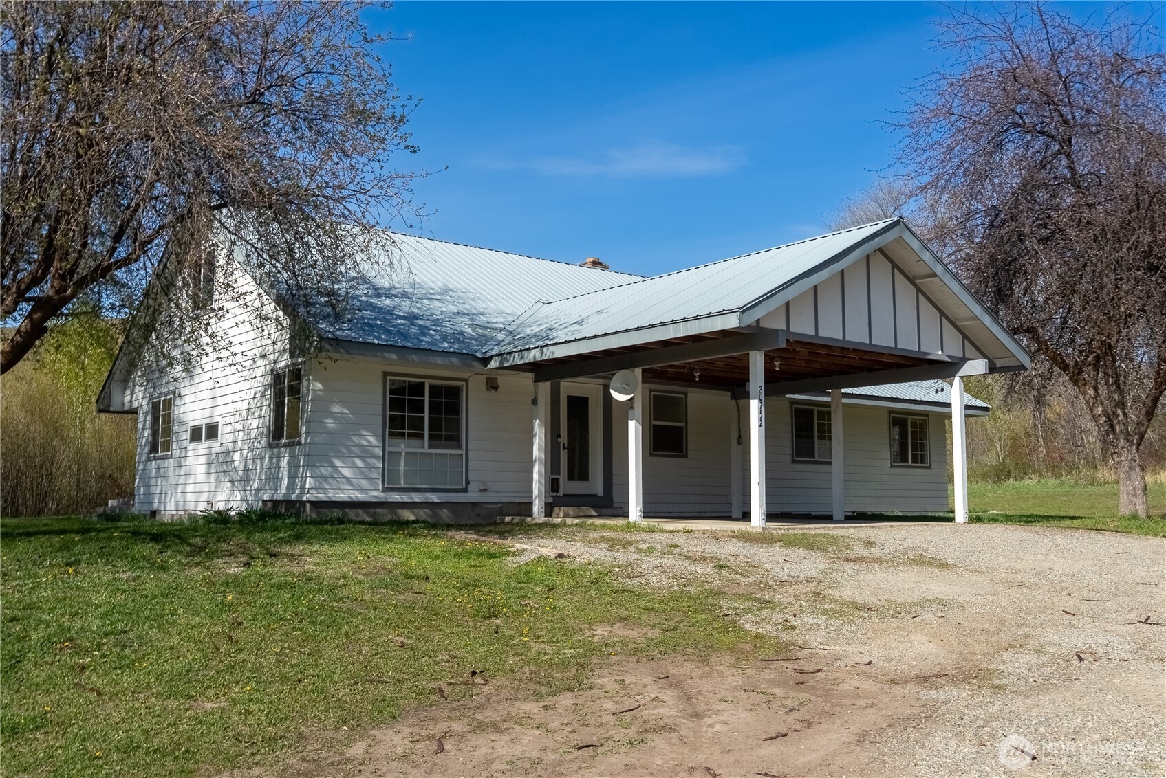 20752 State Route 20 , Twisp, WA 98856