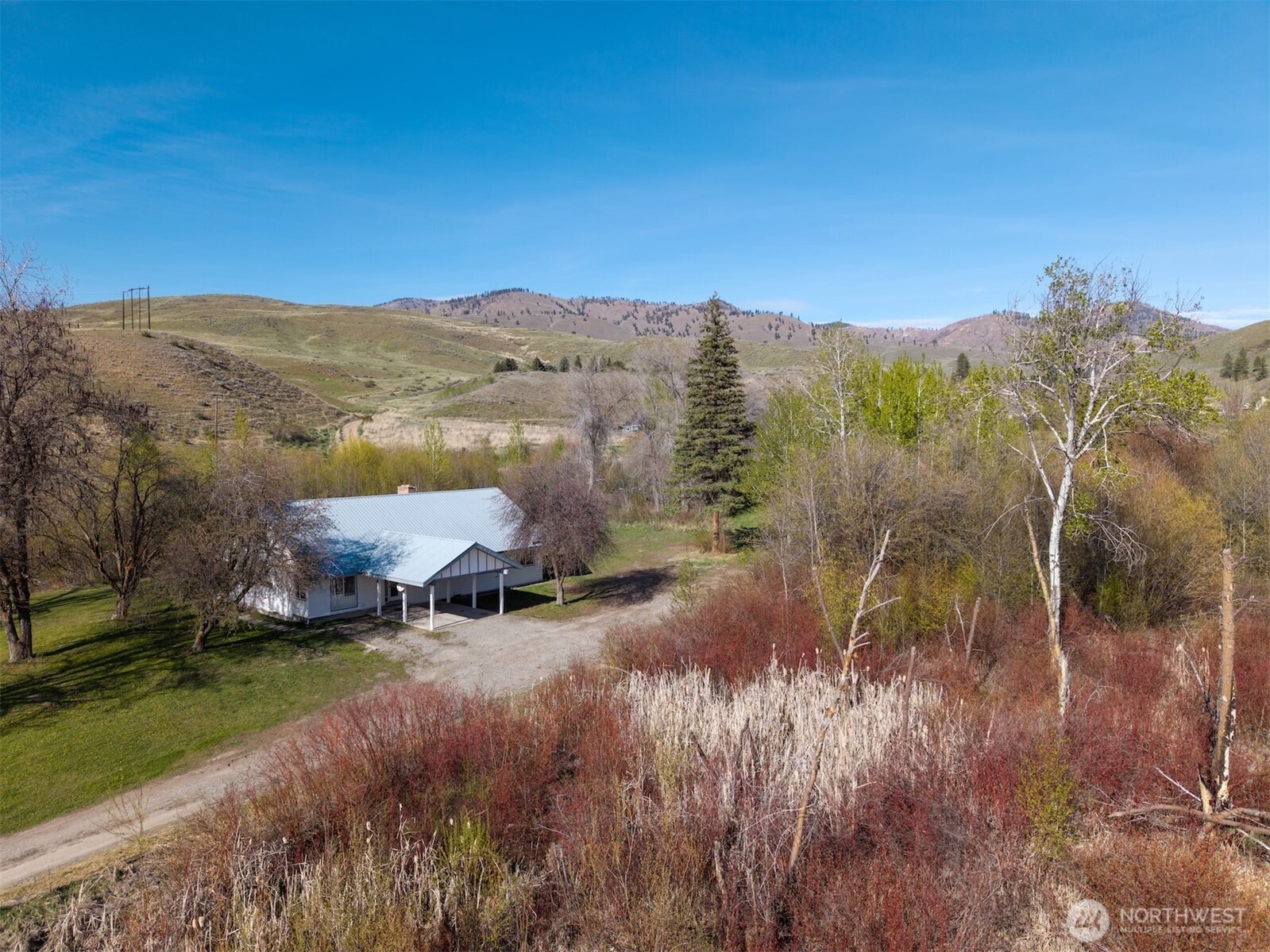 20752 State Route 20 , Twisp, WA 98856