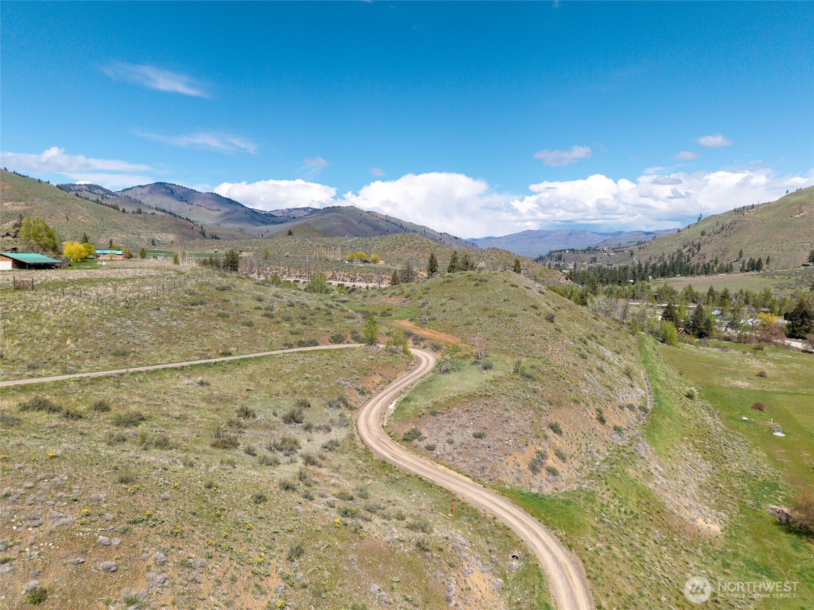 16 Dancing Bear Road , Carlton, WA 98814
