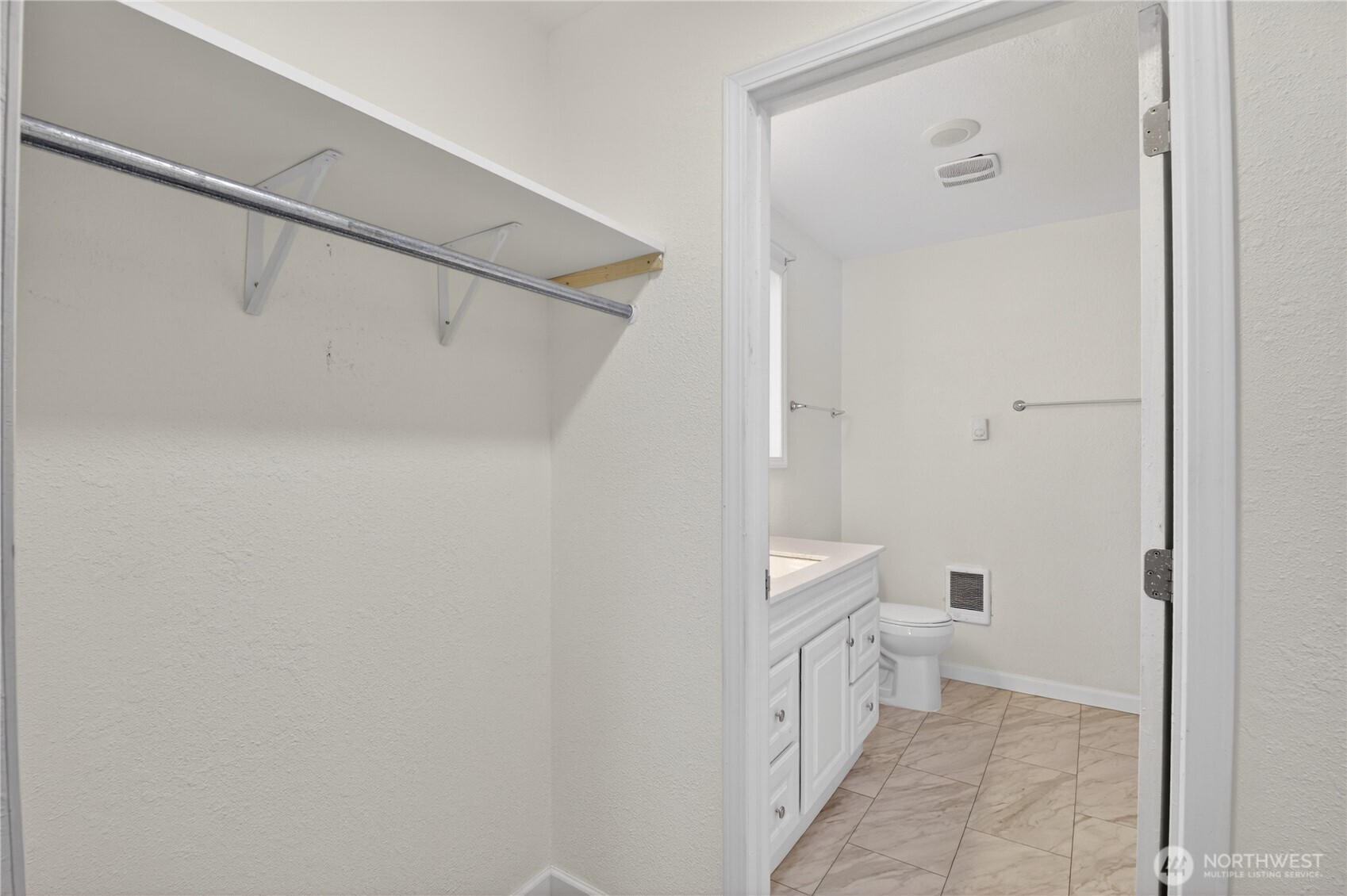 3718 S Gunnison Street , Tacoma, WA 98409