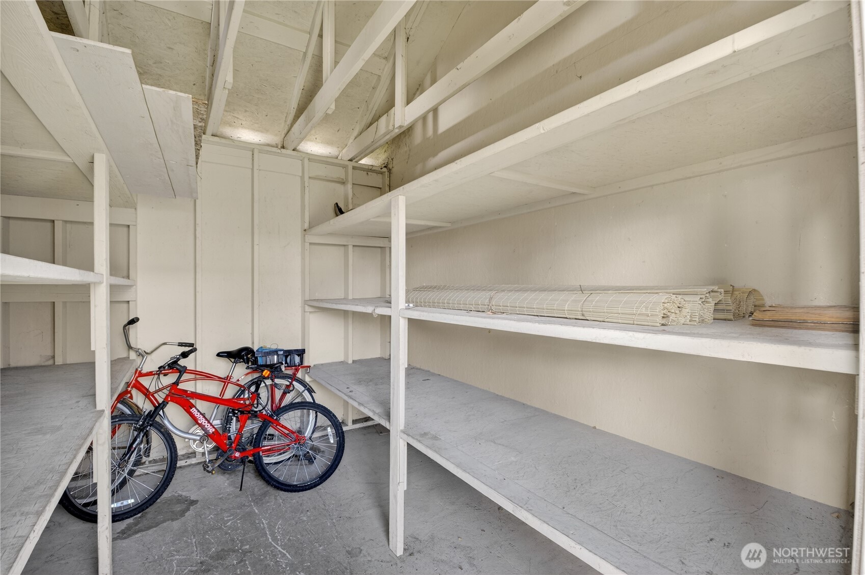3718 S Gunnison Street , Tacoma, WA 98409