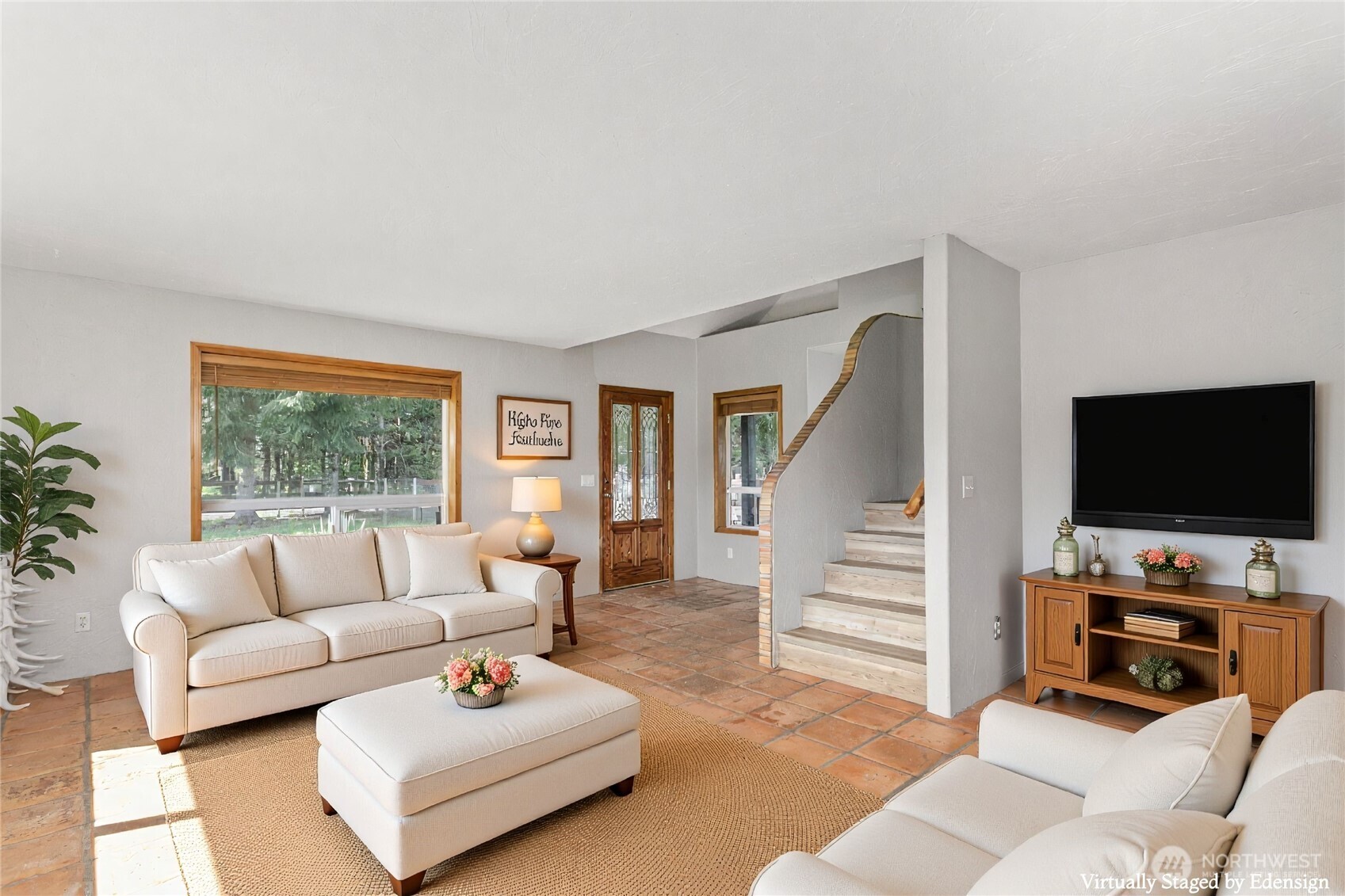 295 Kangas Road , Toledo, WA 98591
