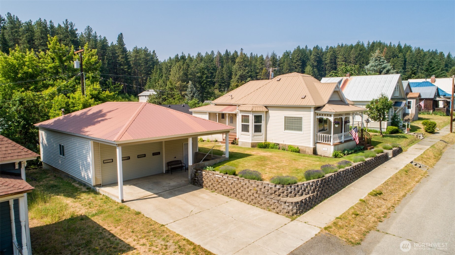 114 4th Street , Roslyn, WA 98941