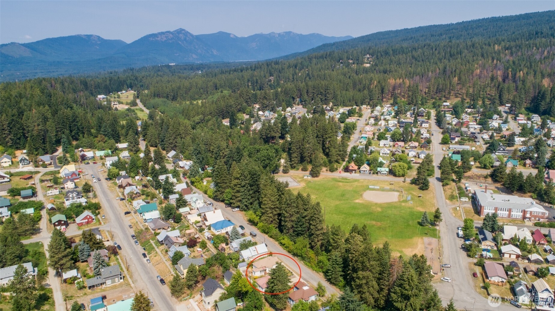 114 4th Street , Roslyn, WA 98941